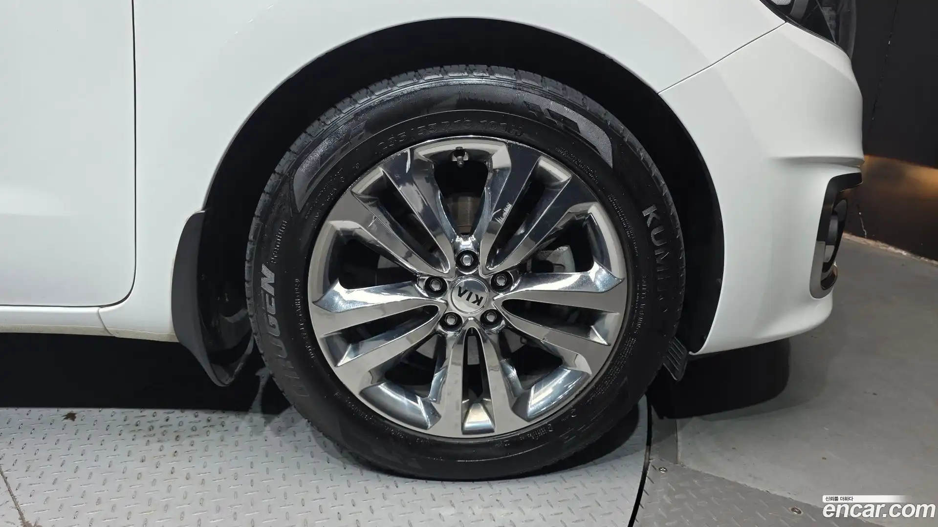 Canival Kia 2017.8-OUTER-031