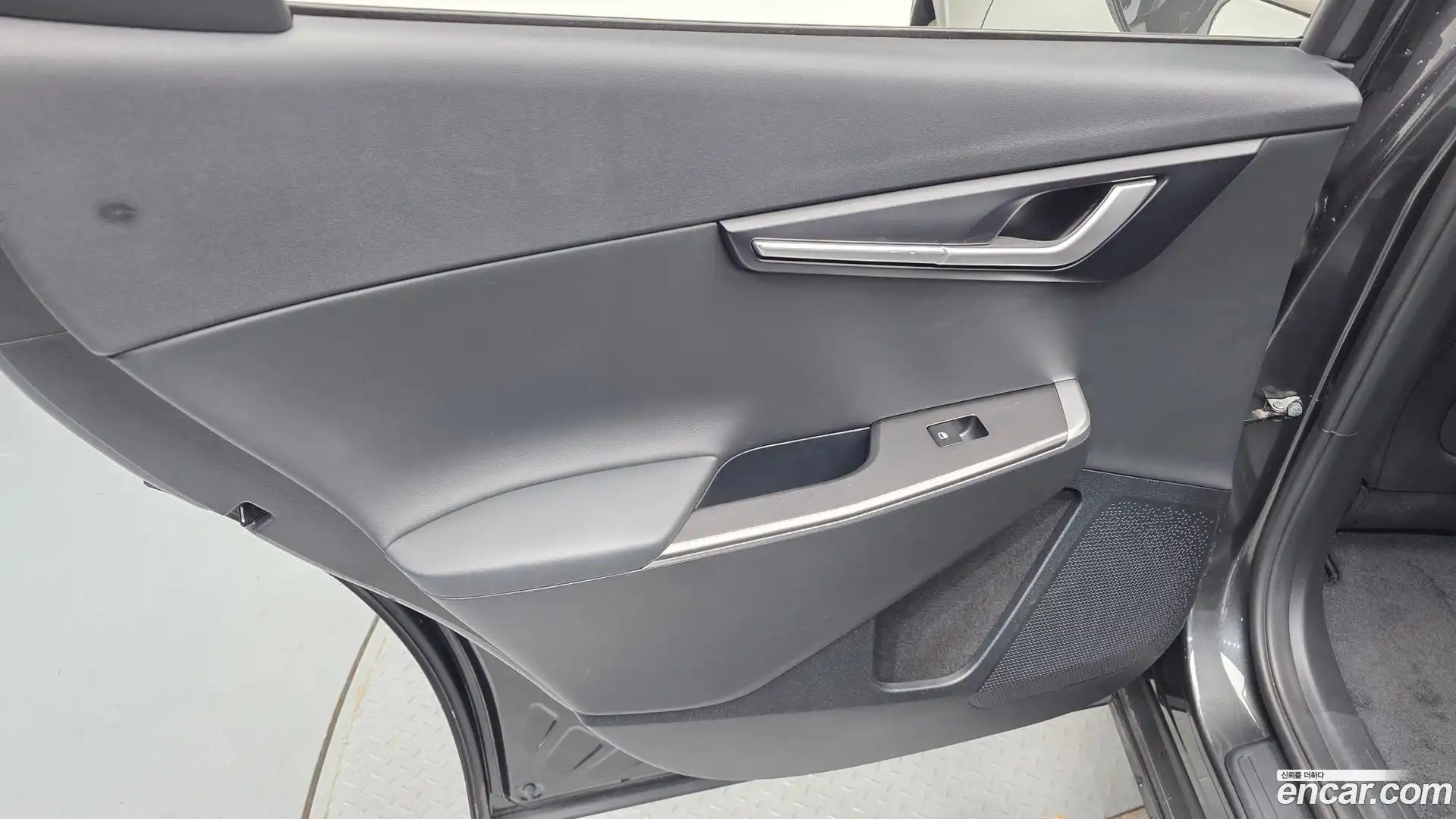EV6 Kia 2022.6-INNER-035