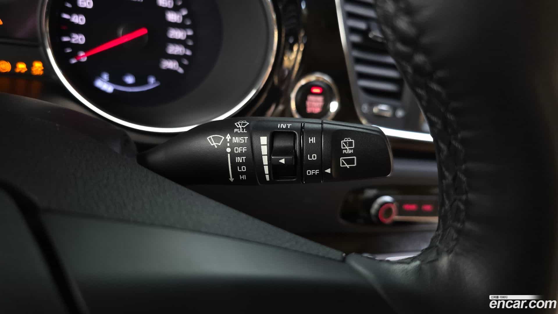 Canival Kia 2016.8-OPTION-045