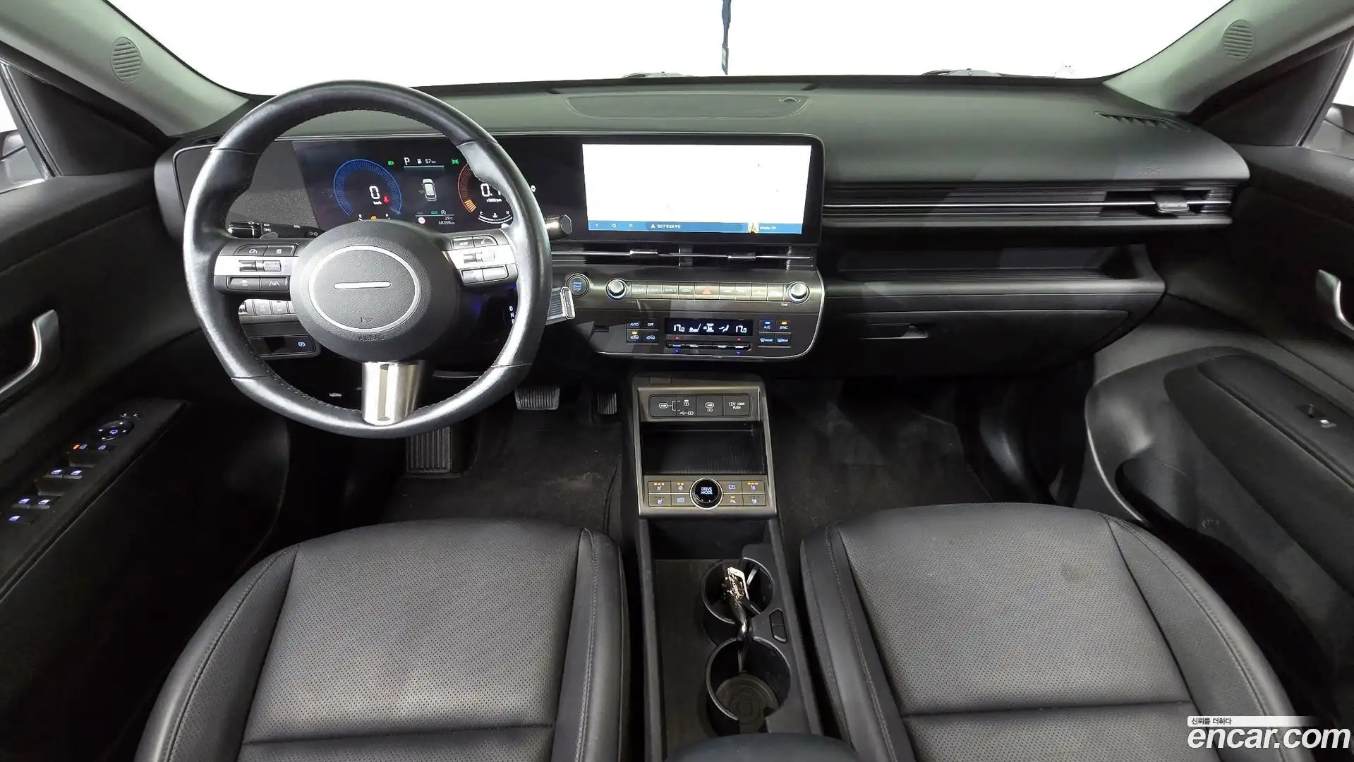 Kona Hyundai 2023.3-INNER-007