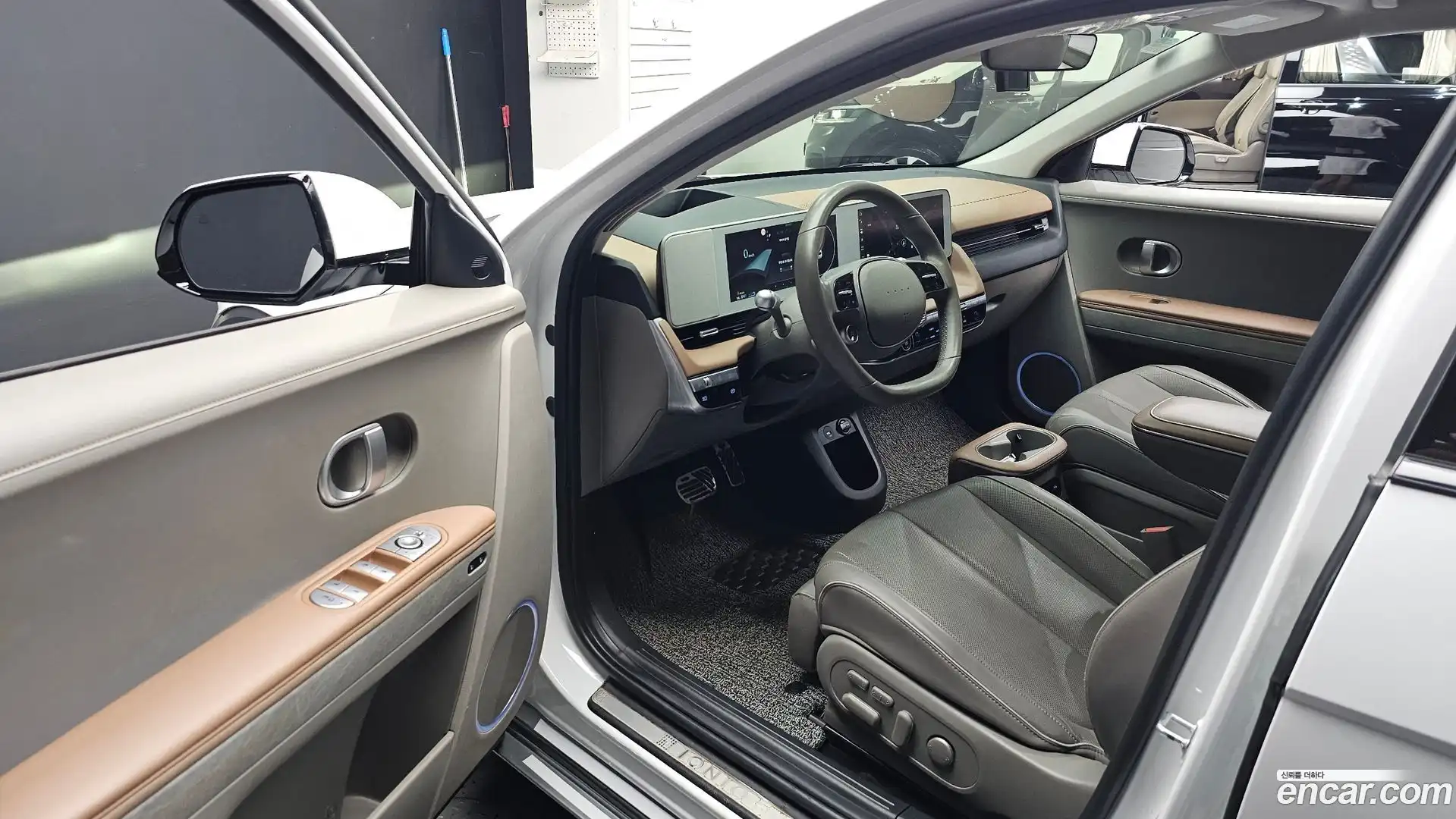 Ioniq5 Hyundai 2022.2-INNER-010