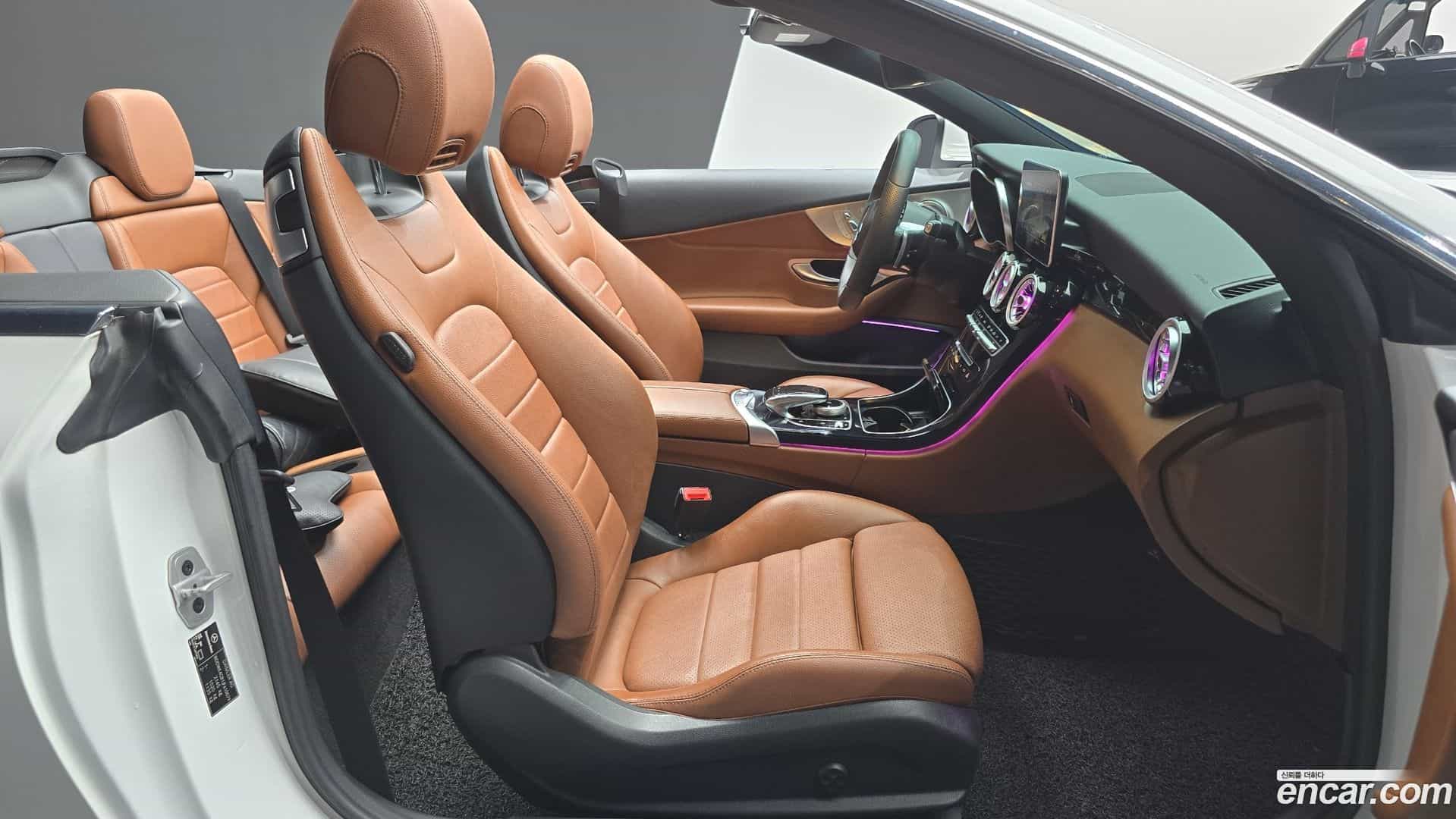C-Class Mercedes-Benz 2017.8-OPTION-015