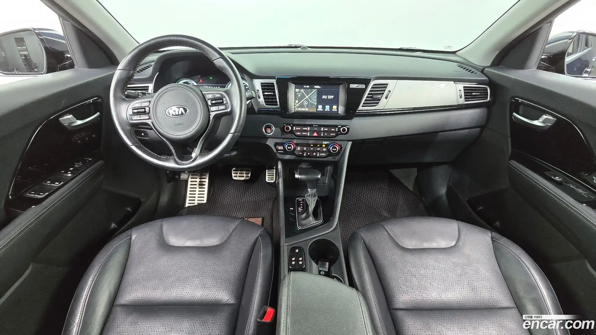 Niro Kia 2018.3-INNER-007