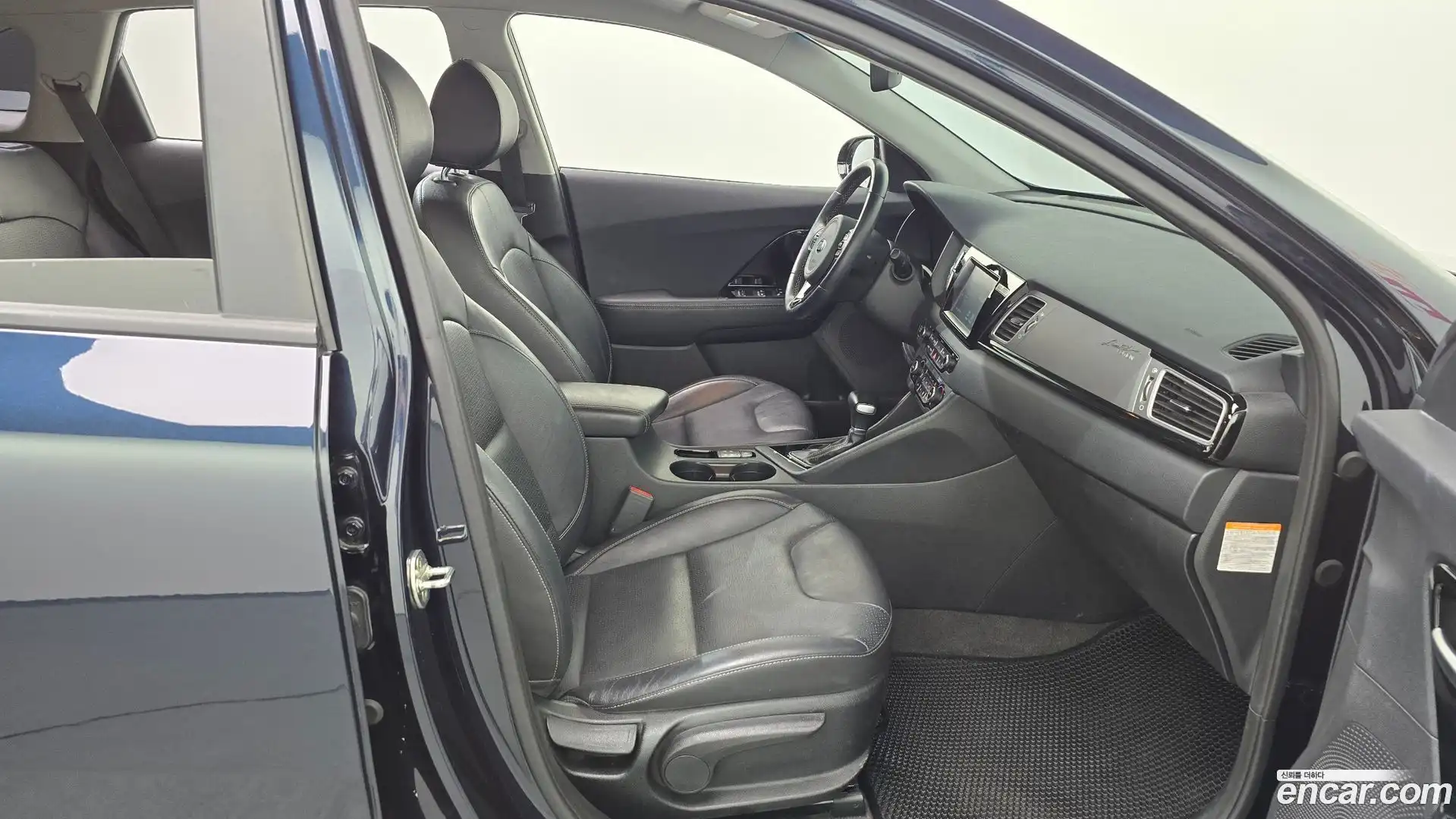 Niro Kia 2018.3-INNER-036