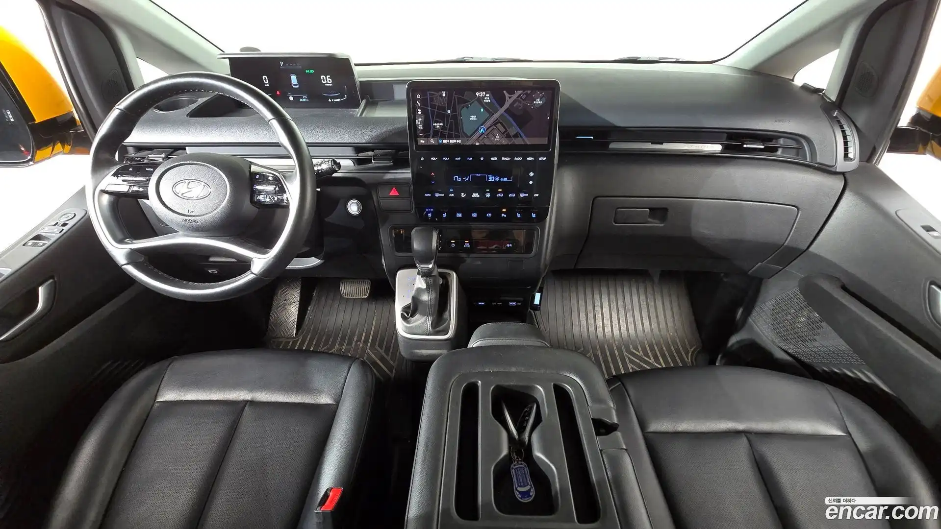 Staria Hyundai 2022.7-INNER-007