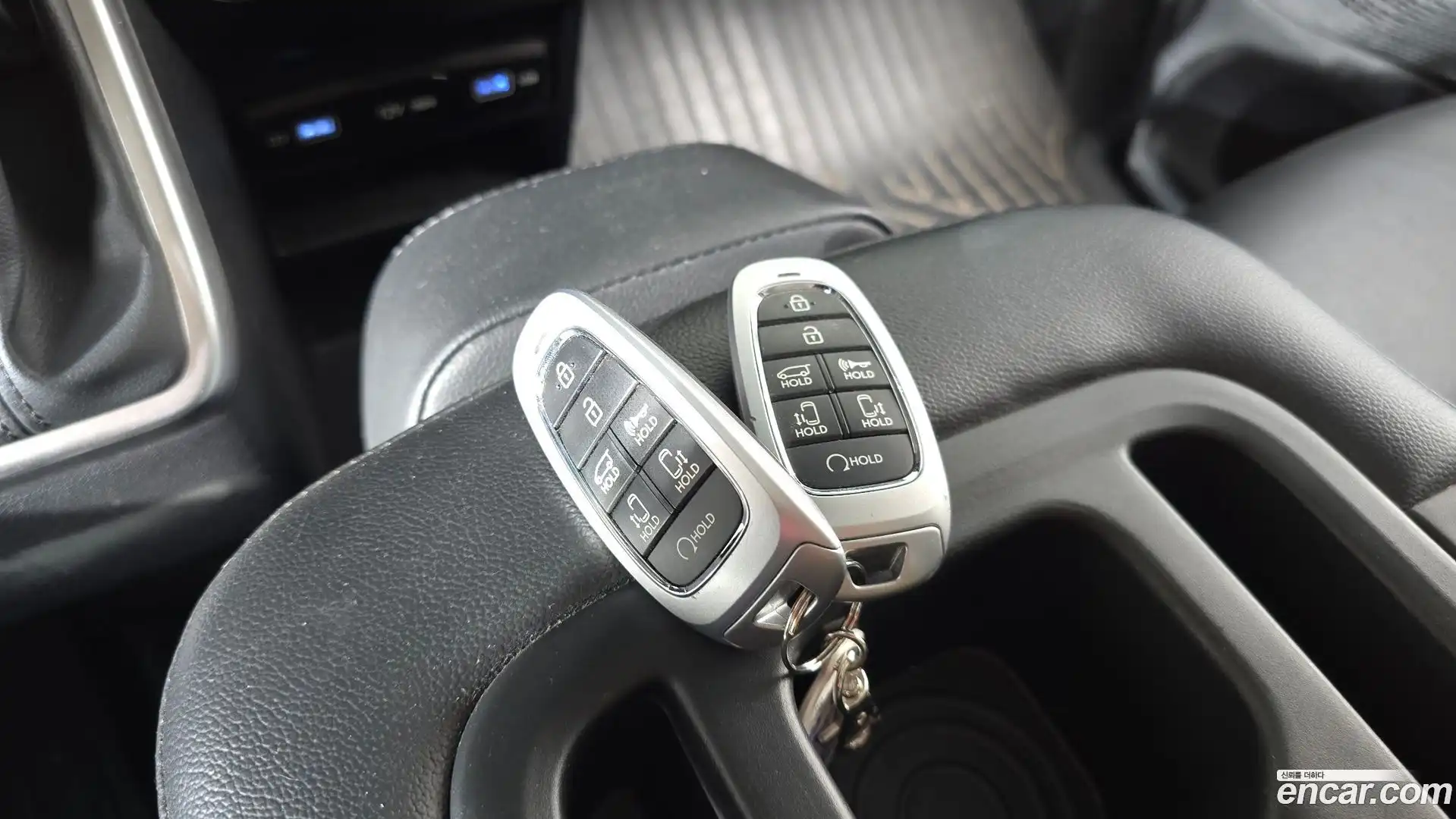 Staria Hyundai 2022.7-OPTION-021