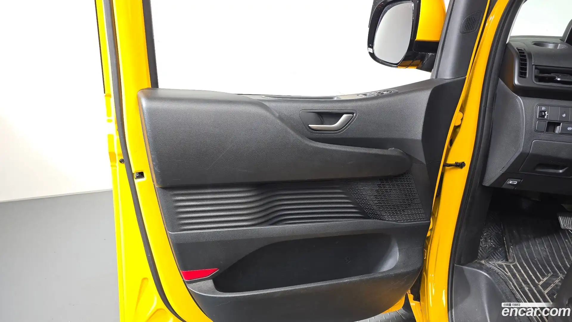 Staria Hyundai 2022.7-INNER-035