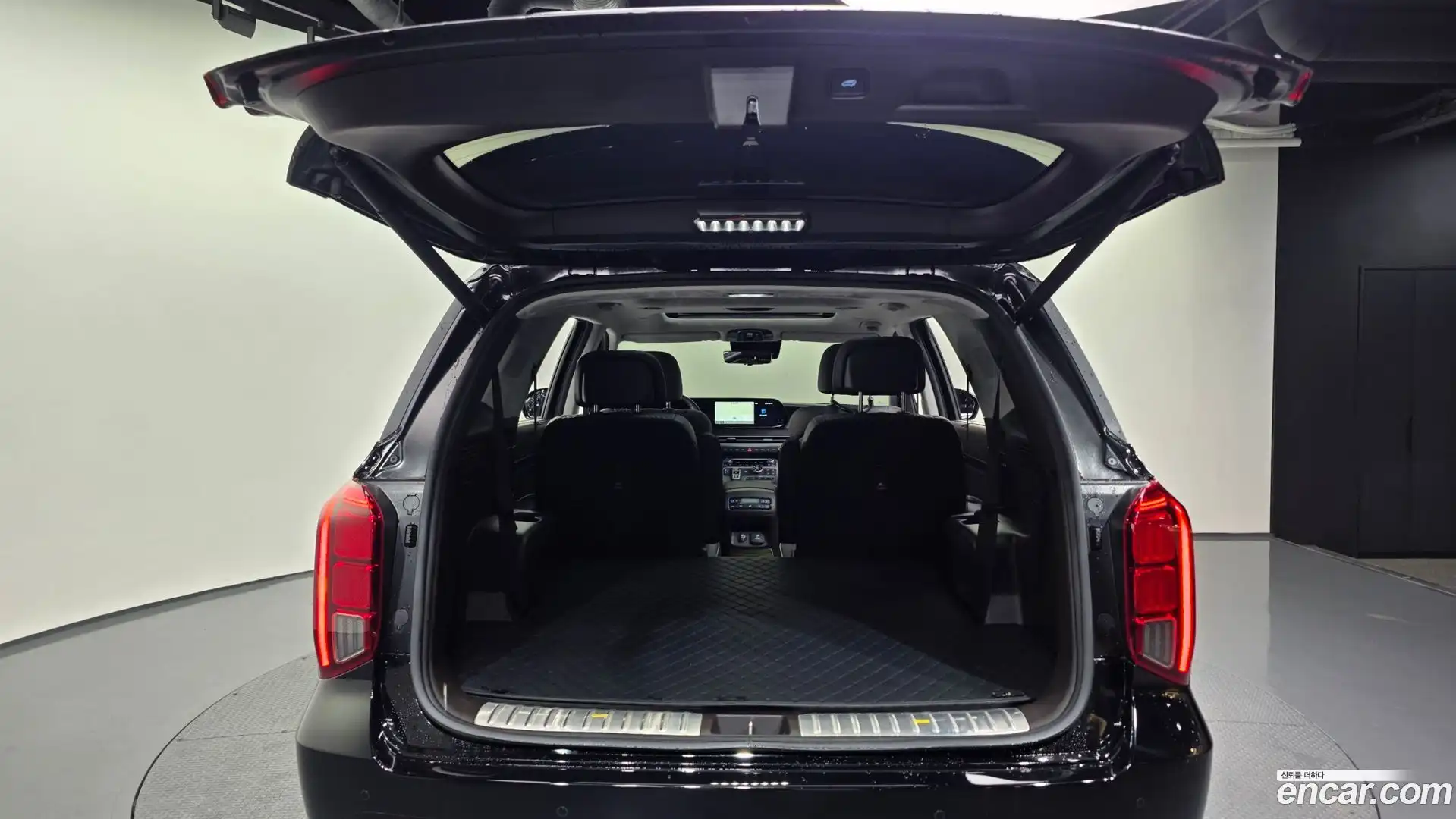 Palisade Hyundai 2023.8-OPTION-024