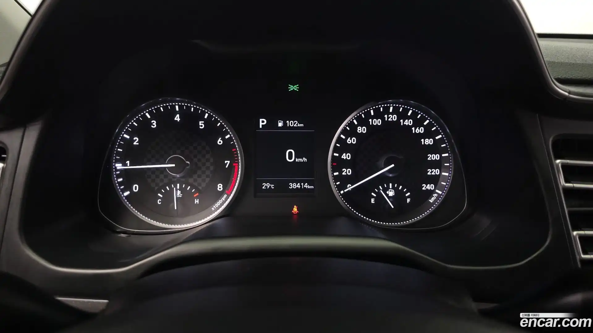 AVANTE Hyundai 2019.11-INNER-008