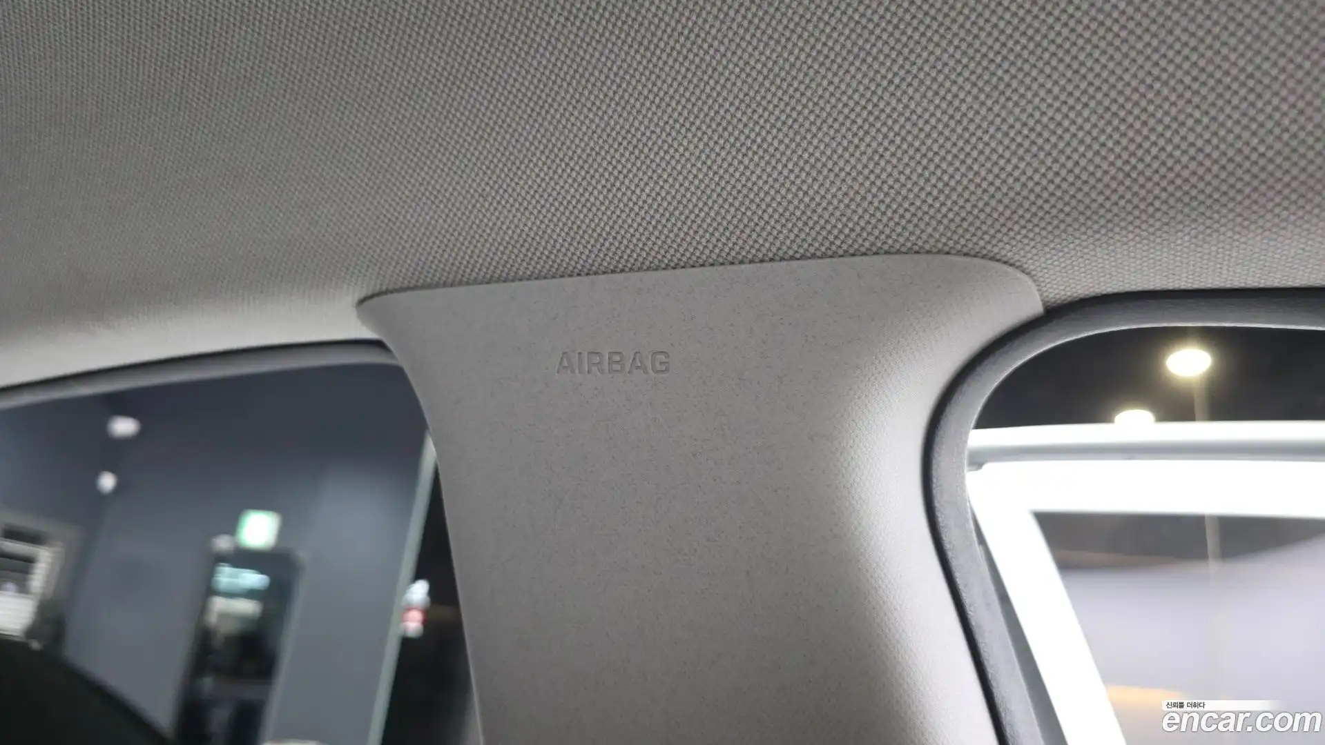 AVANTE Hyundai 2019.11-OPTION-043