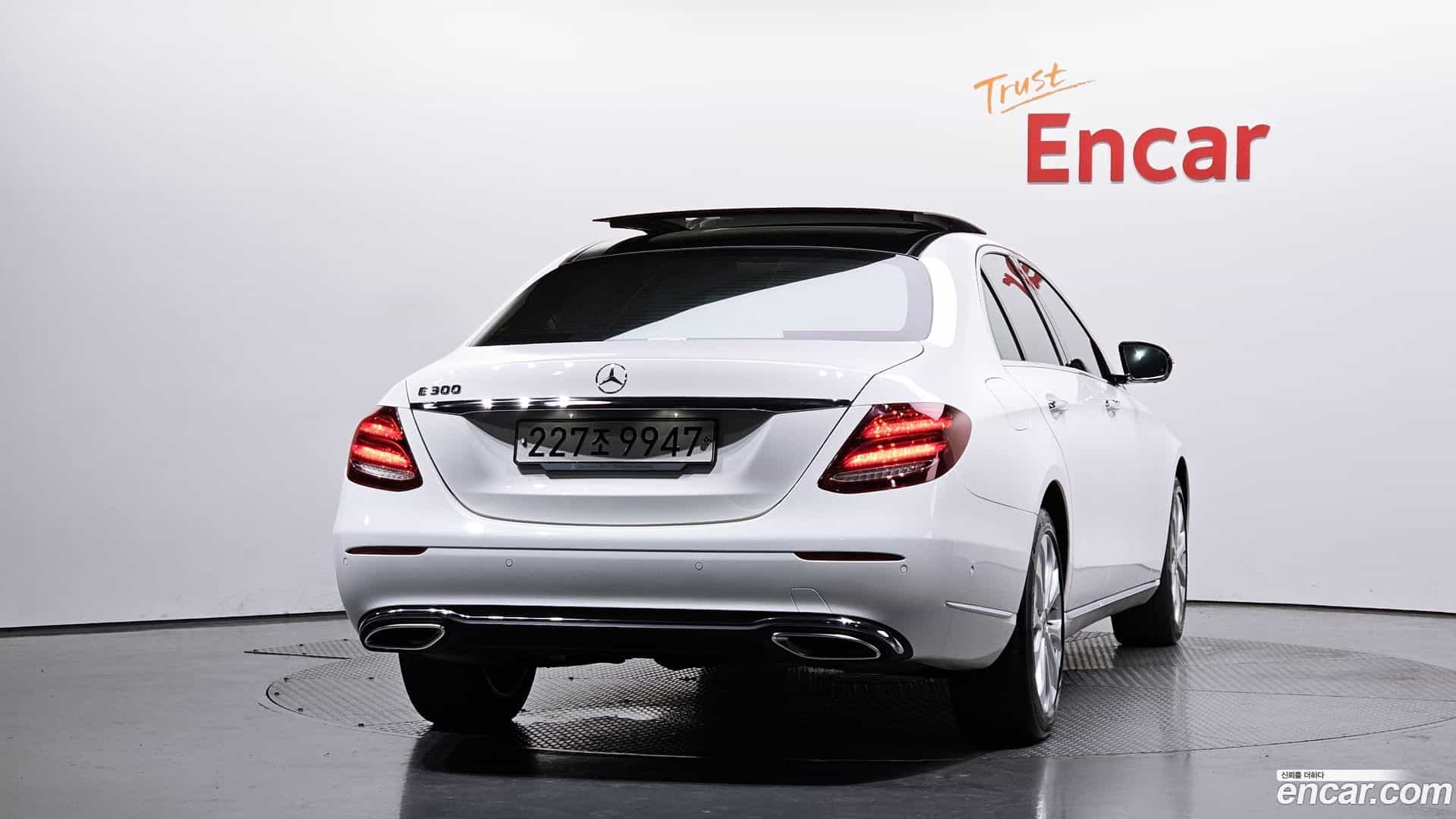 E-Class Mercedes-Benz 2019.8-OUTER-004