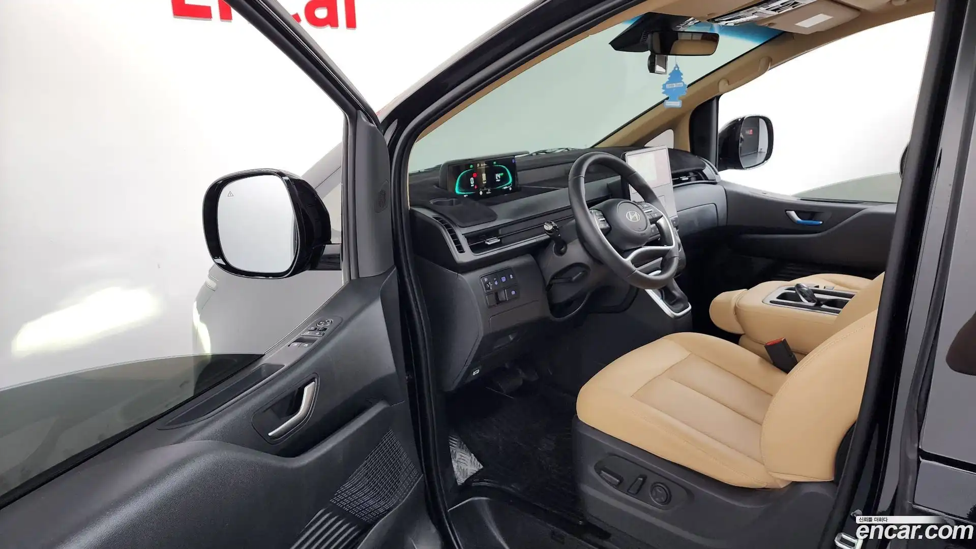 Staria Hyundai 2025.3-INNER-010