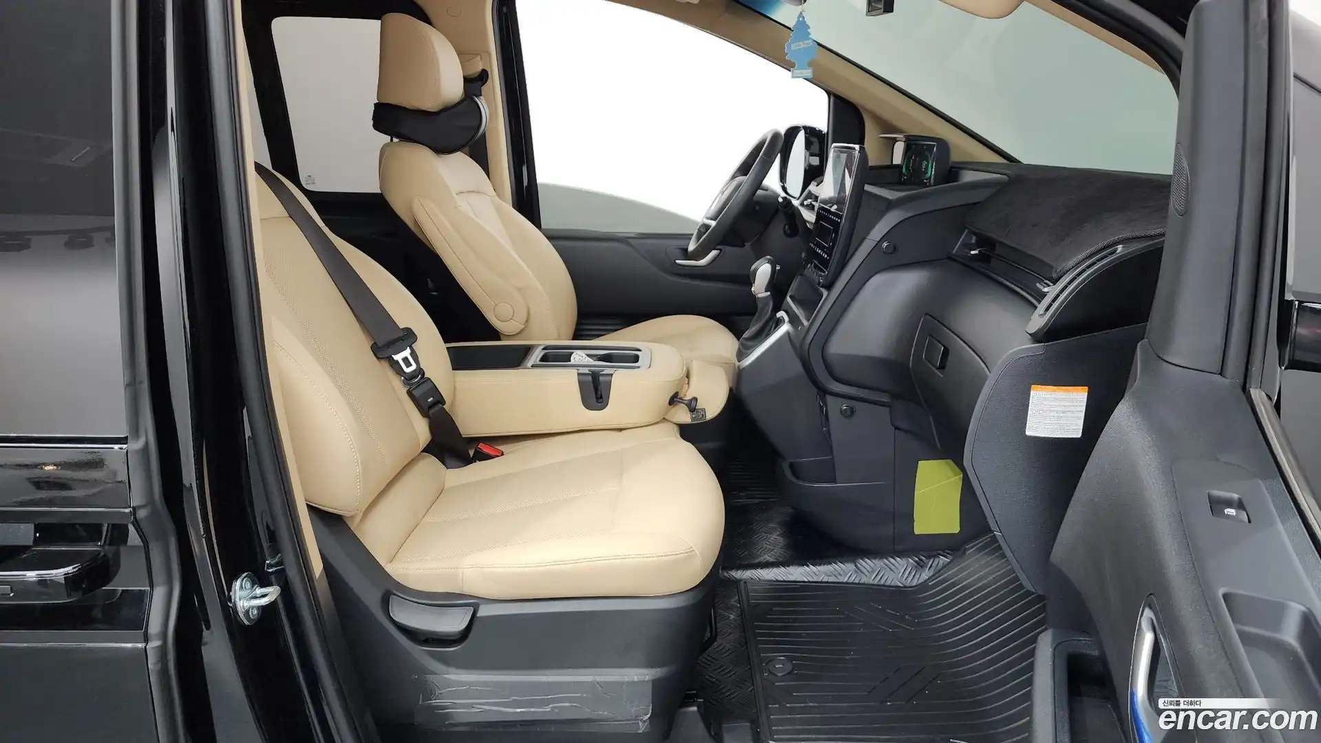 Staria Hyundai 2025.3-INNER-036