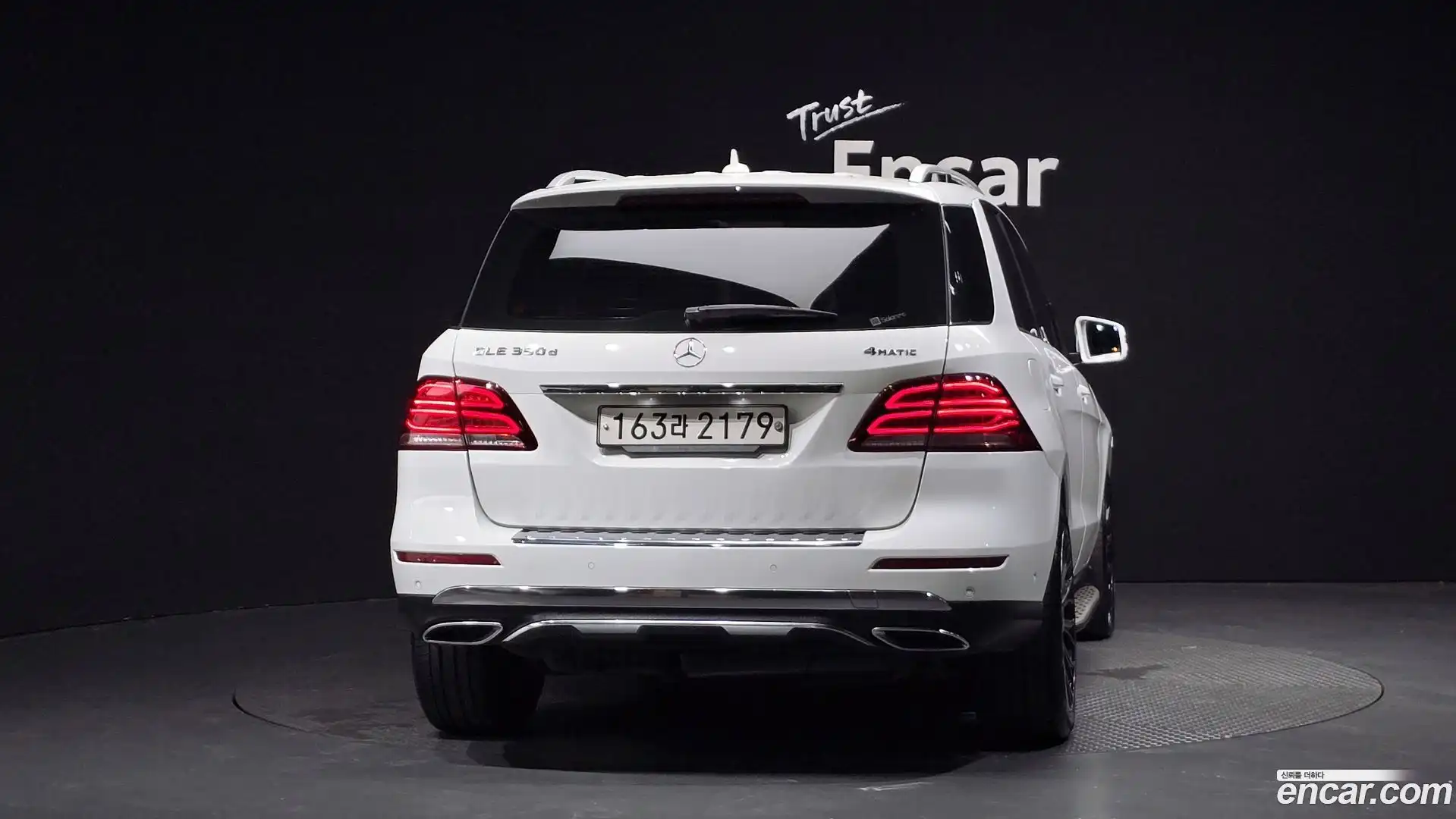 GLE-Class Mercedes-Benz 2018.10-OUTER-004