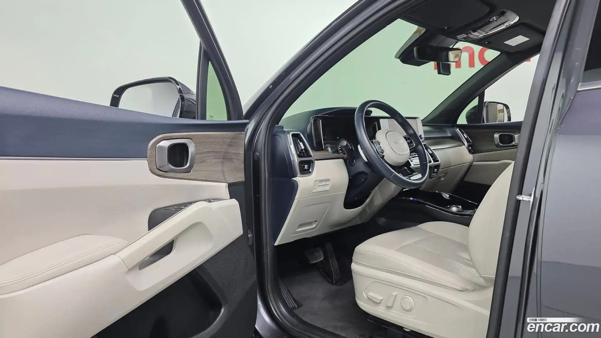 Sorento Kia 2021.10-INNER-036