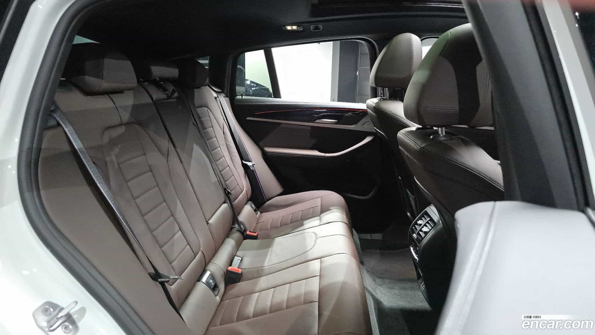 X4 BMW 2025.11-OPTION-015