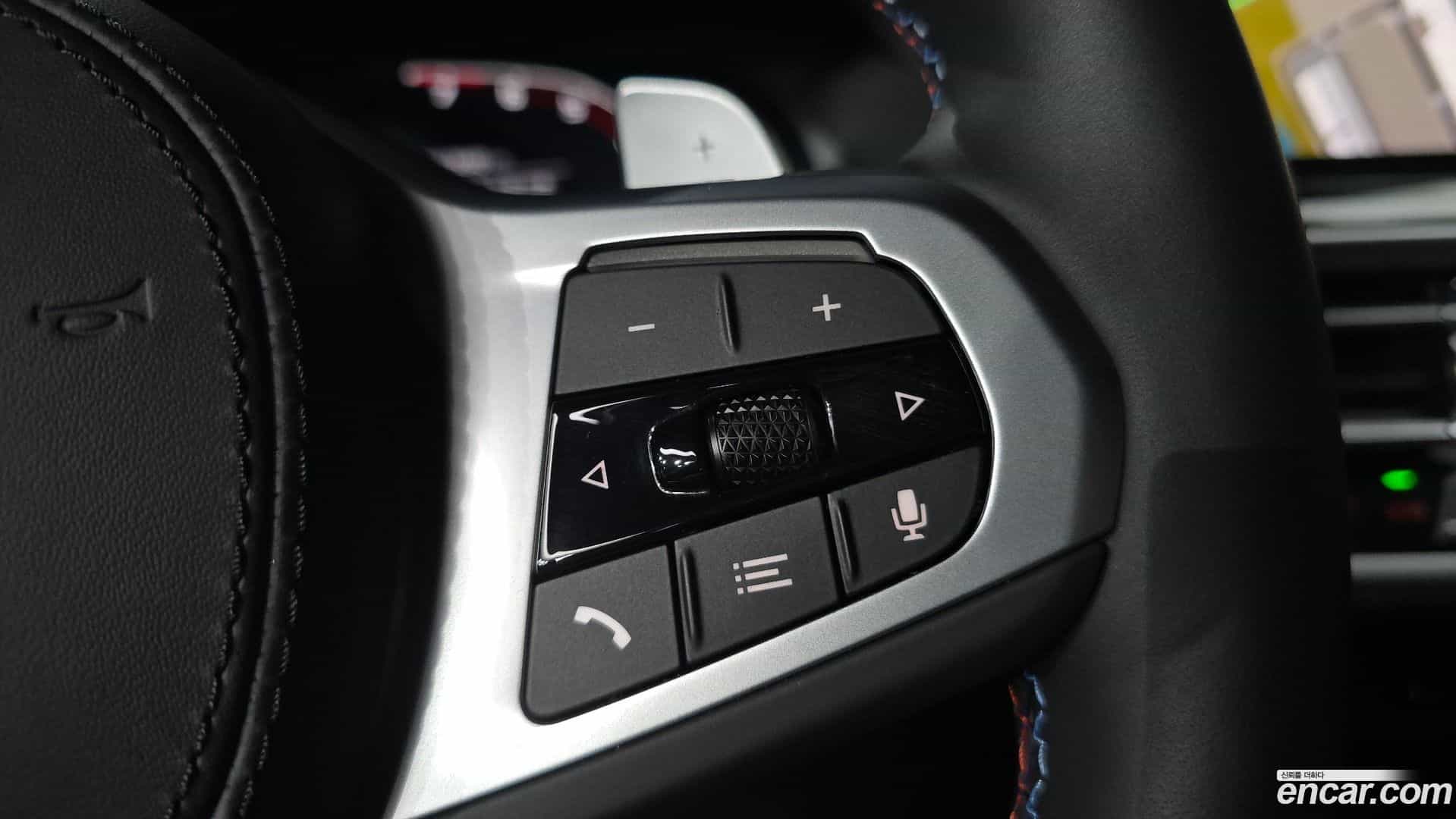 X4 BMW 2025.11-OPTION-044