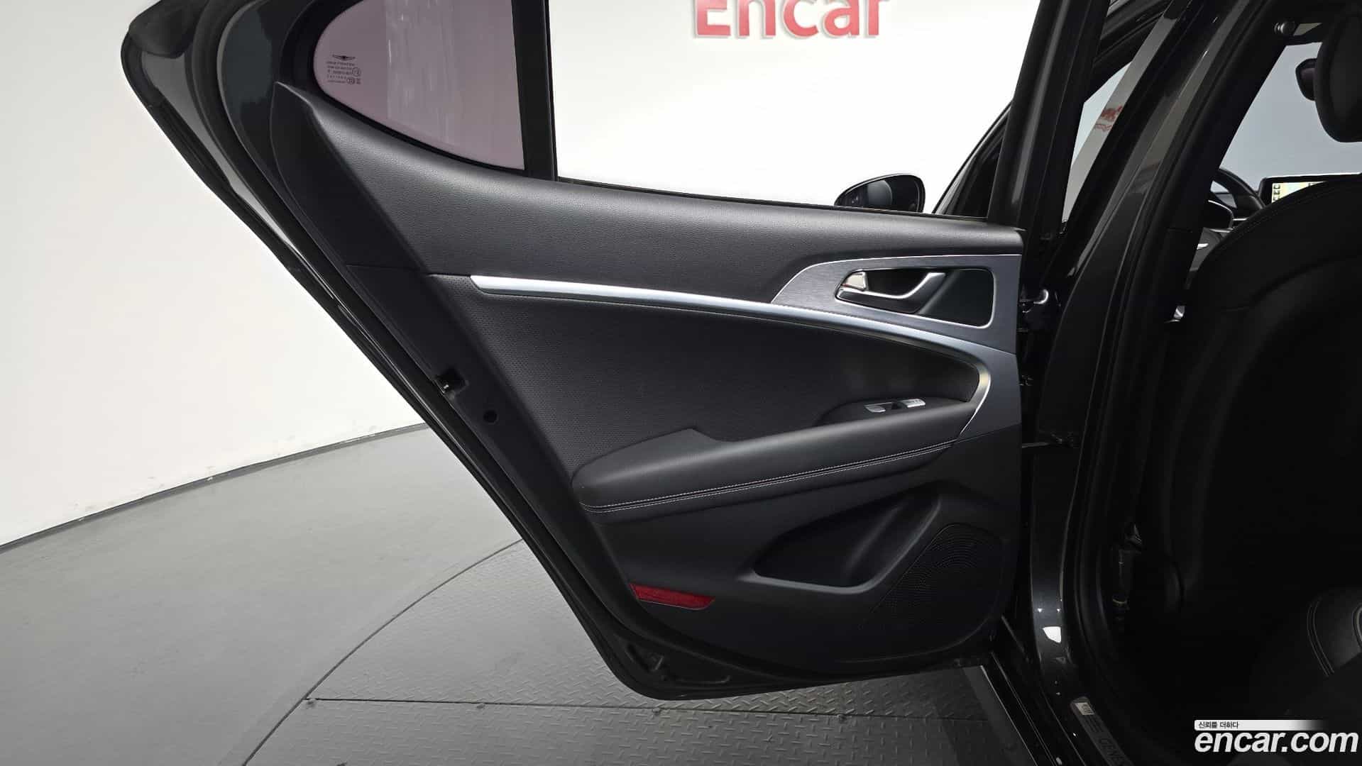 G70 Genesis 2019.9-INNER-035