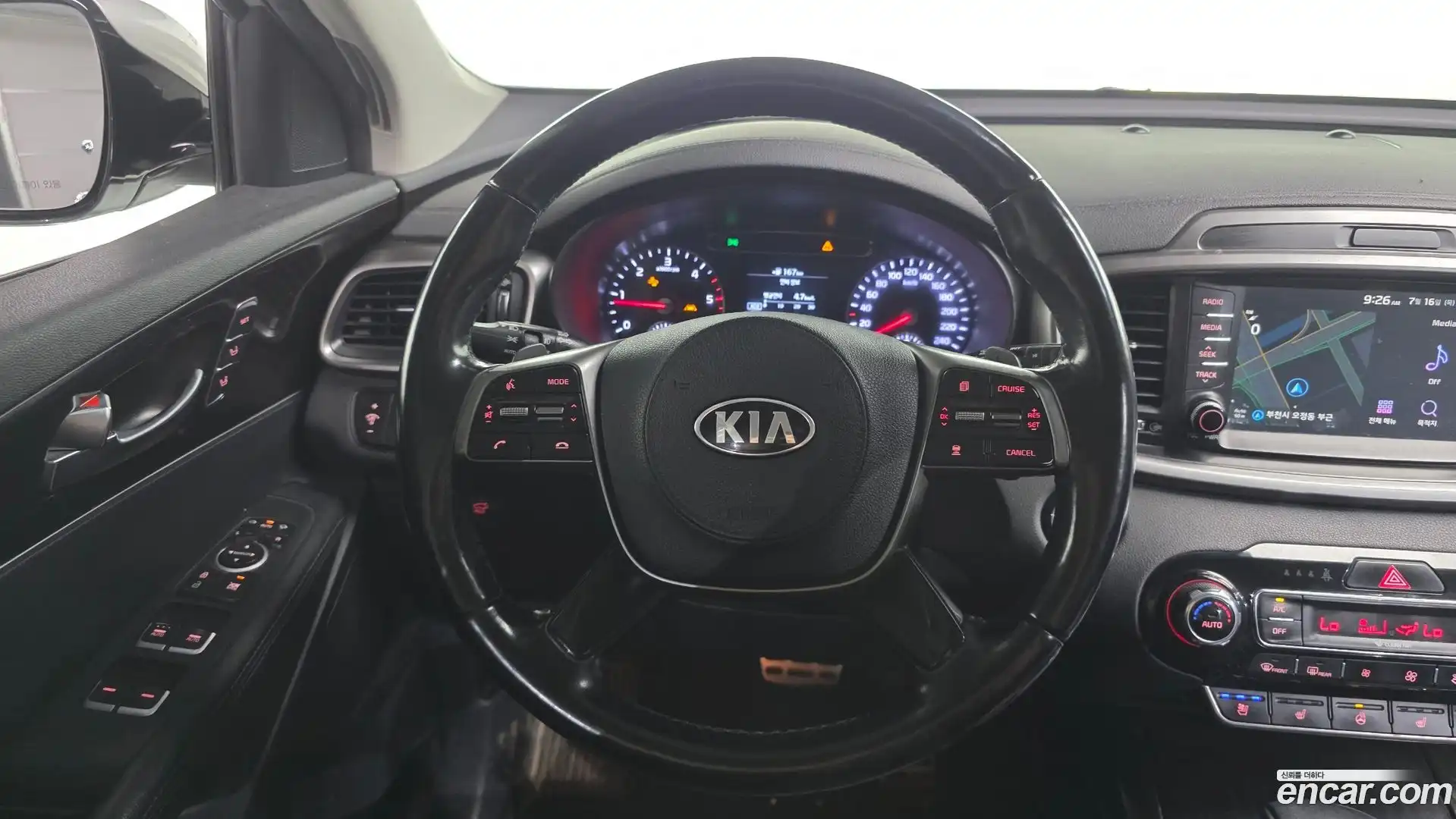 Sorento Kia 2018.5-OPTION-017
