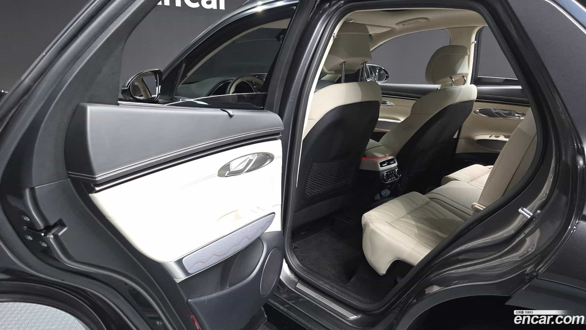 GV70 Genesis 2023.2-INNER-036