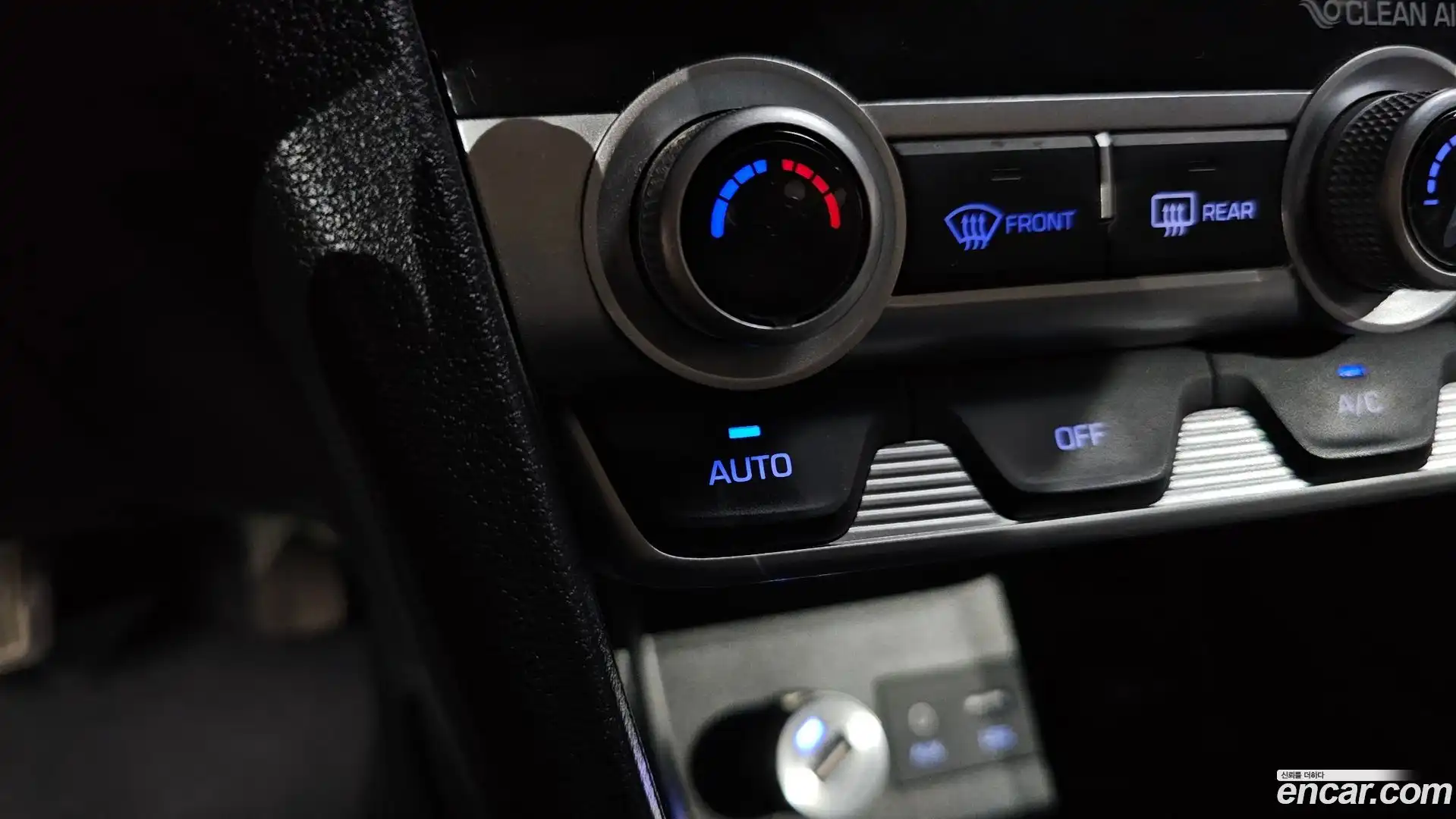 AVANTE Hyundai 2019.10-OPTION-023