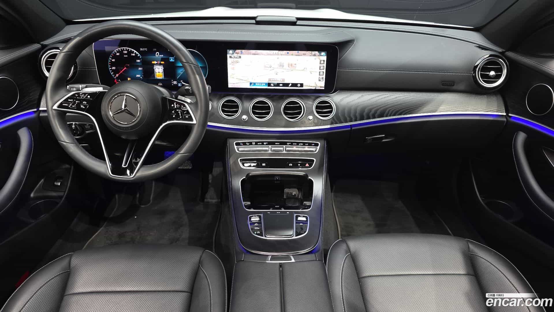 E-Class Mercedes-Benz 2022.11-INNER-007