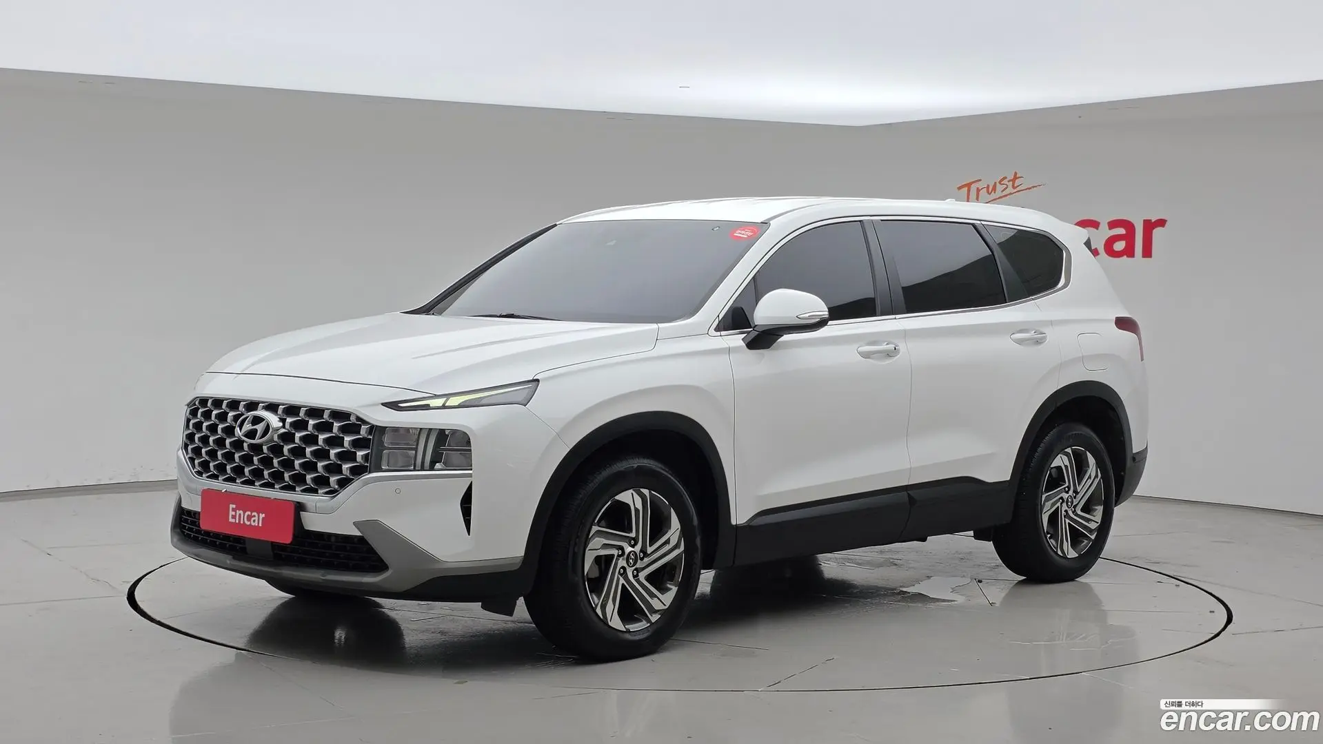 Main__Slider__Photo:Santafe Hyundai 2021.6-0
