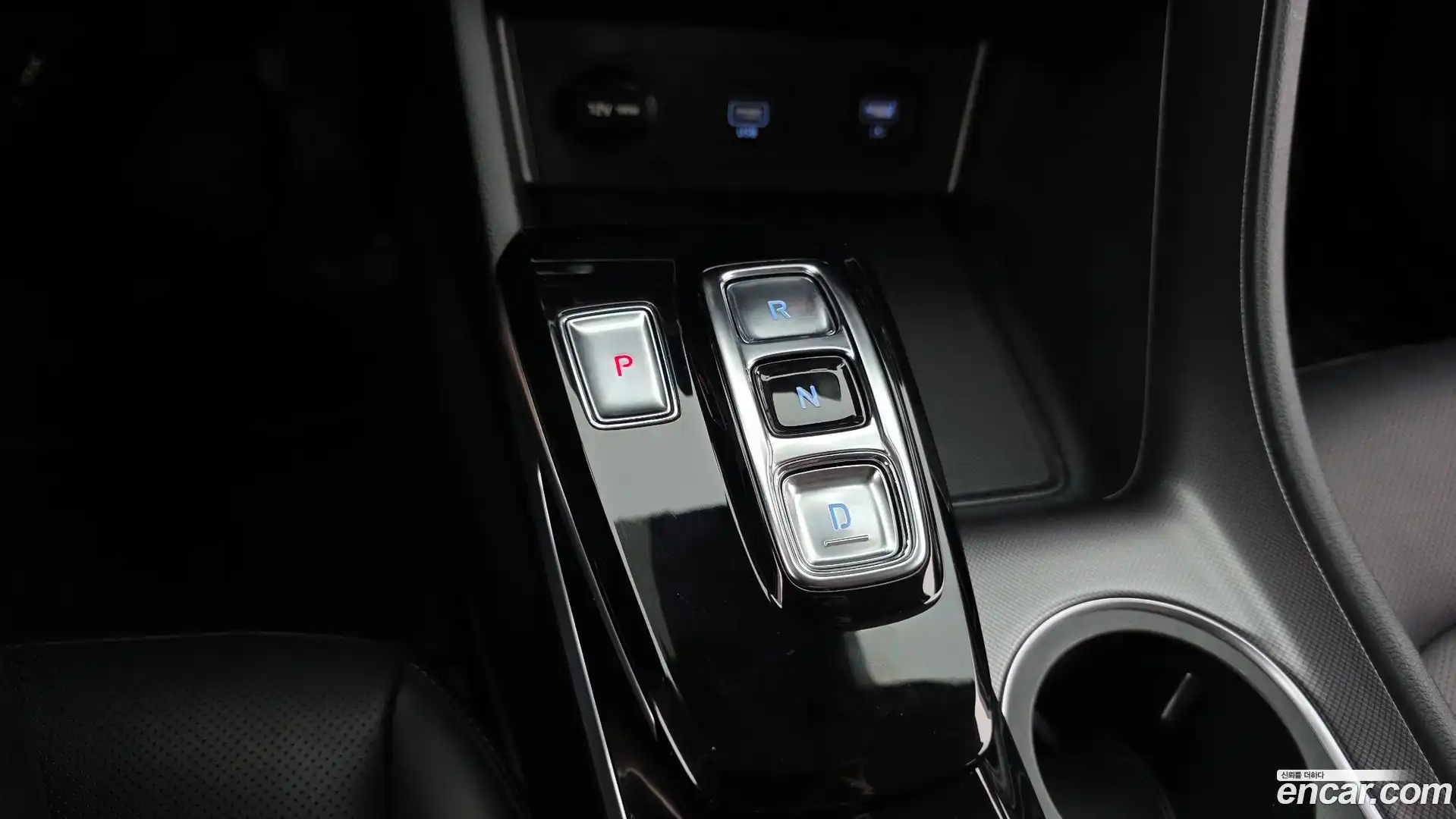 Sonata Hyundai 2020.2-INNER-009