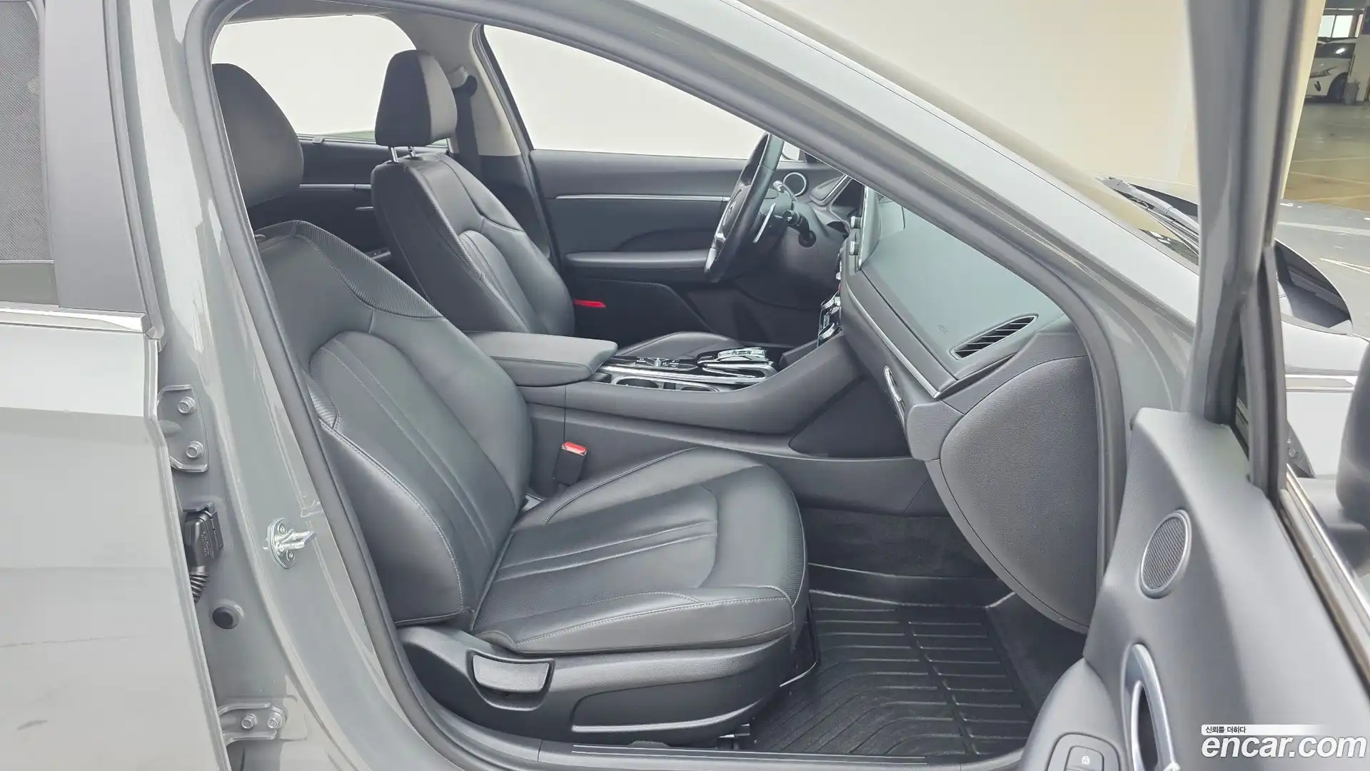 Sonata Hyundai 2020.2-OPTION-015