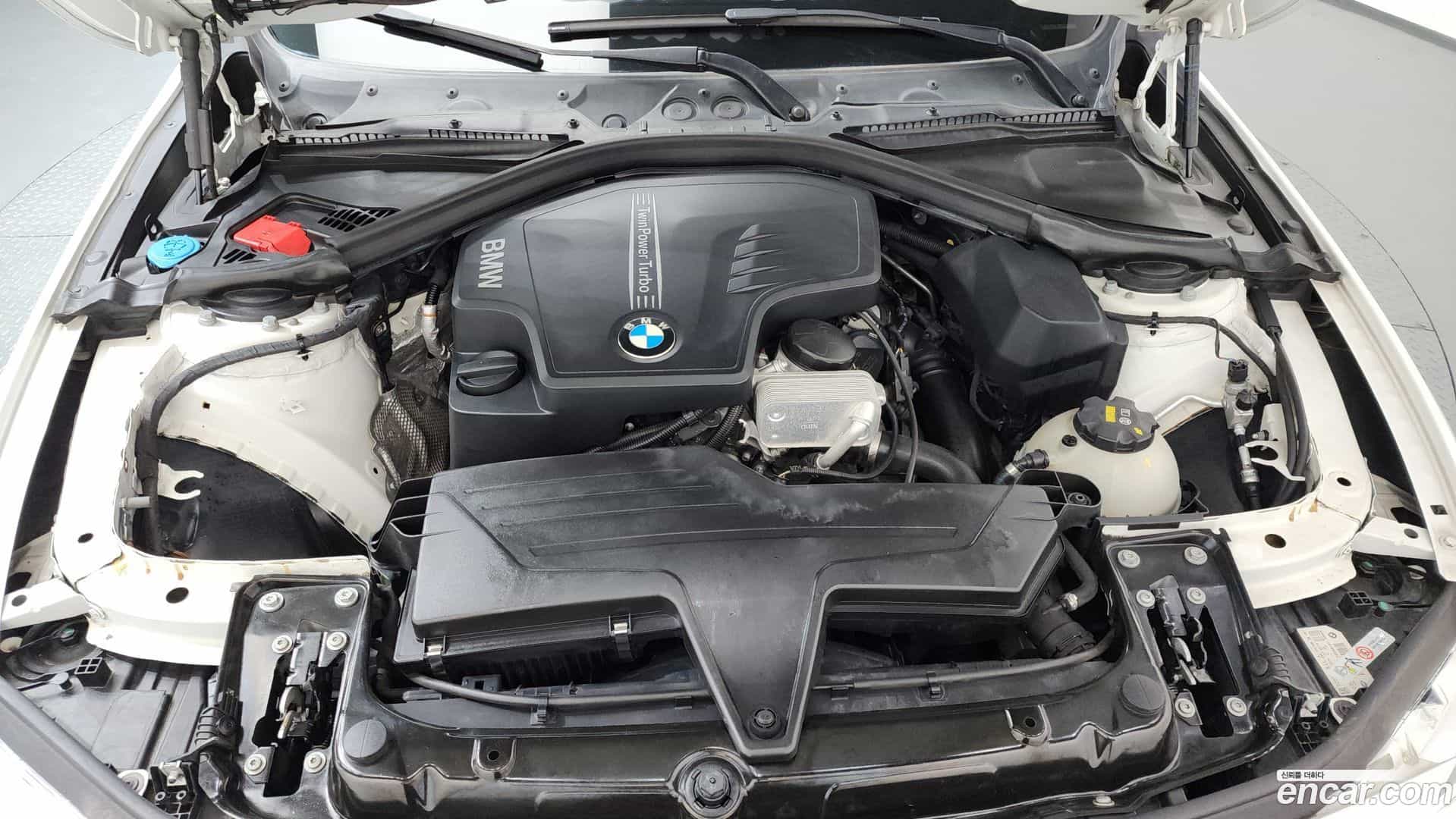 3-Series BMW 2016.5-OUTER-006