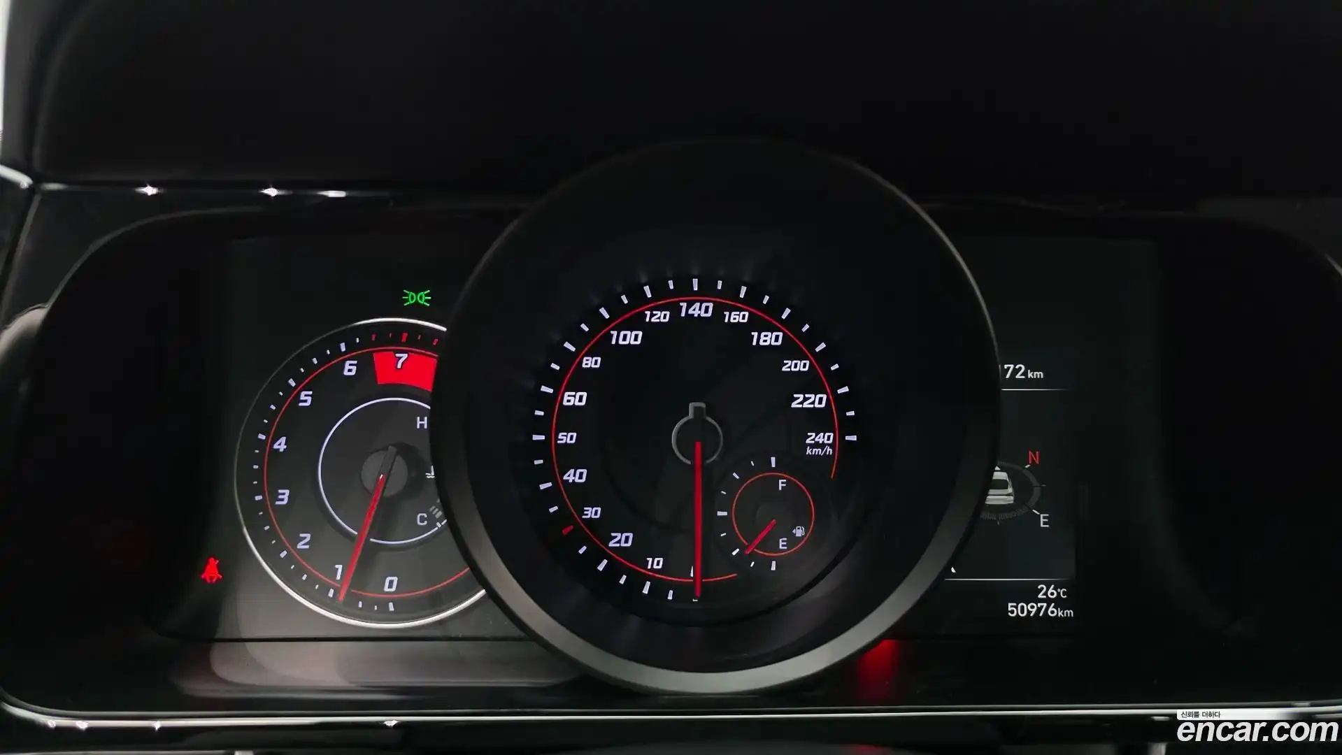 AVANTE Hyundai 2022.10-INNER-008