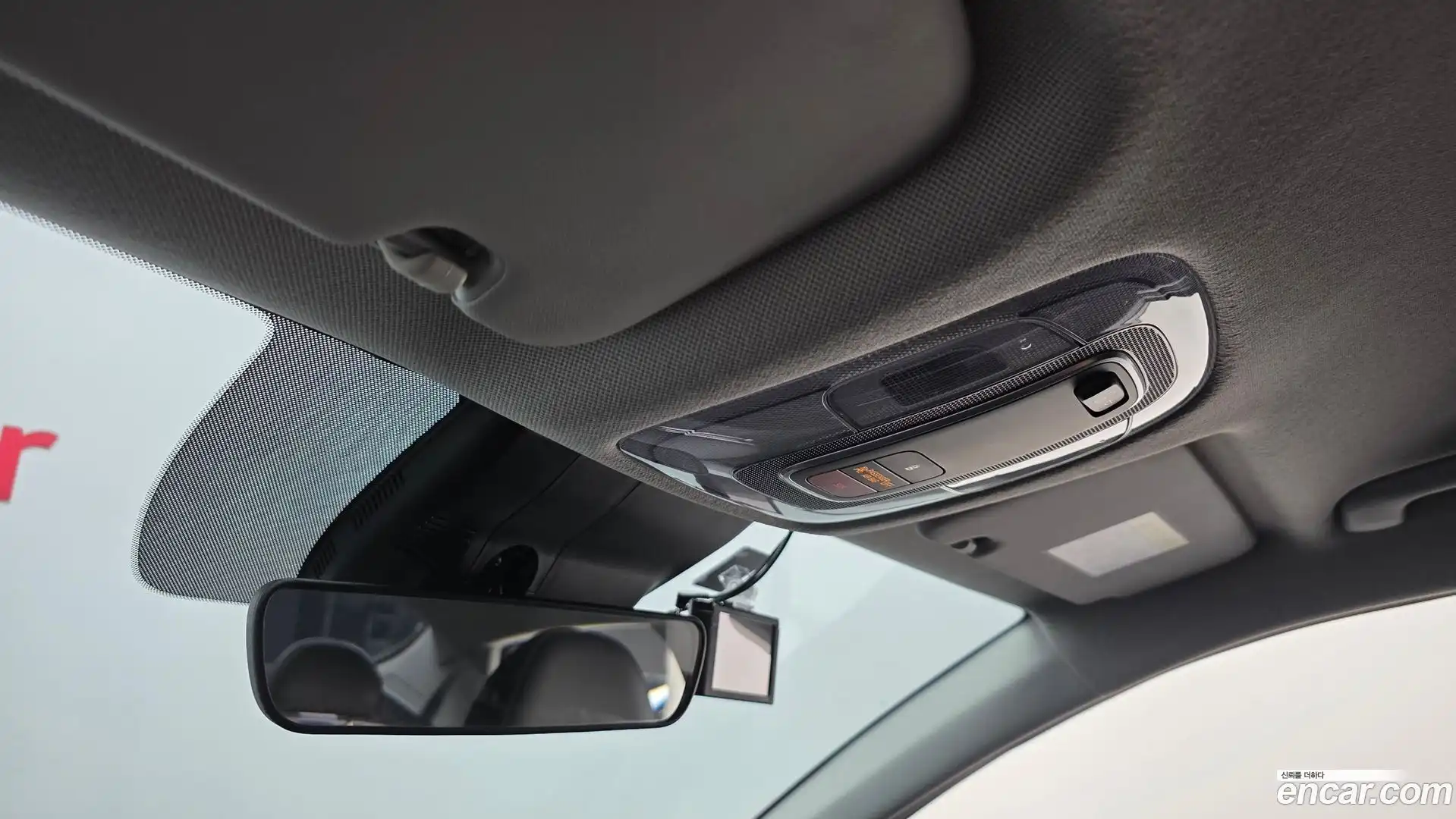 AVANTE Hyundai 2022.10-OPTION-023