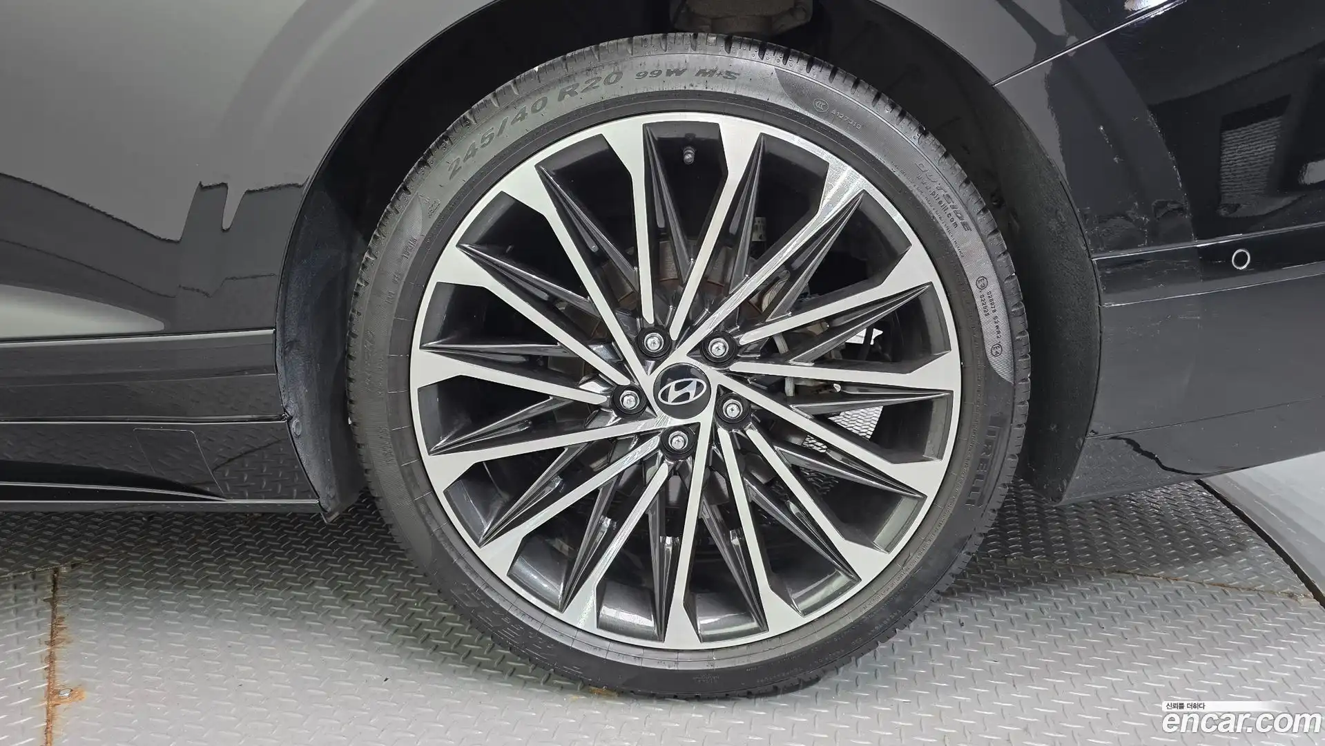 Grandeur Hyundai 2023.1-OUTER-031