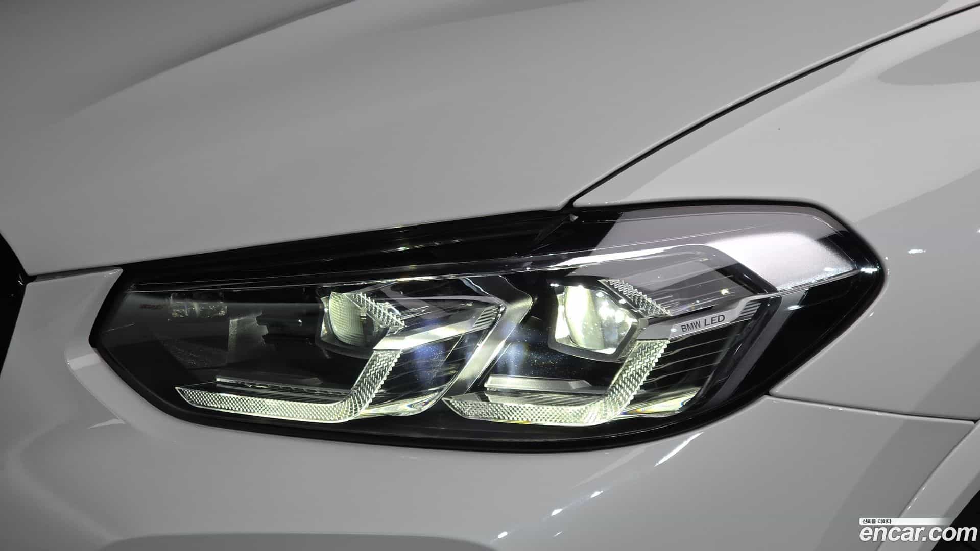 X4 BMW 2025.5-OUTER-032