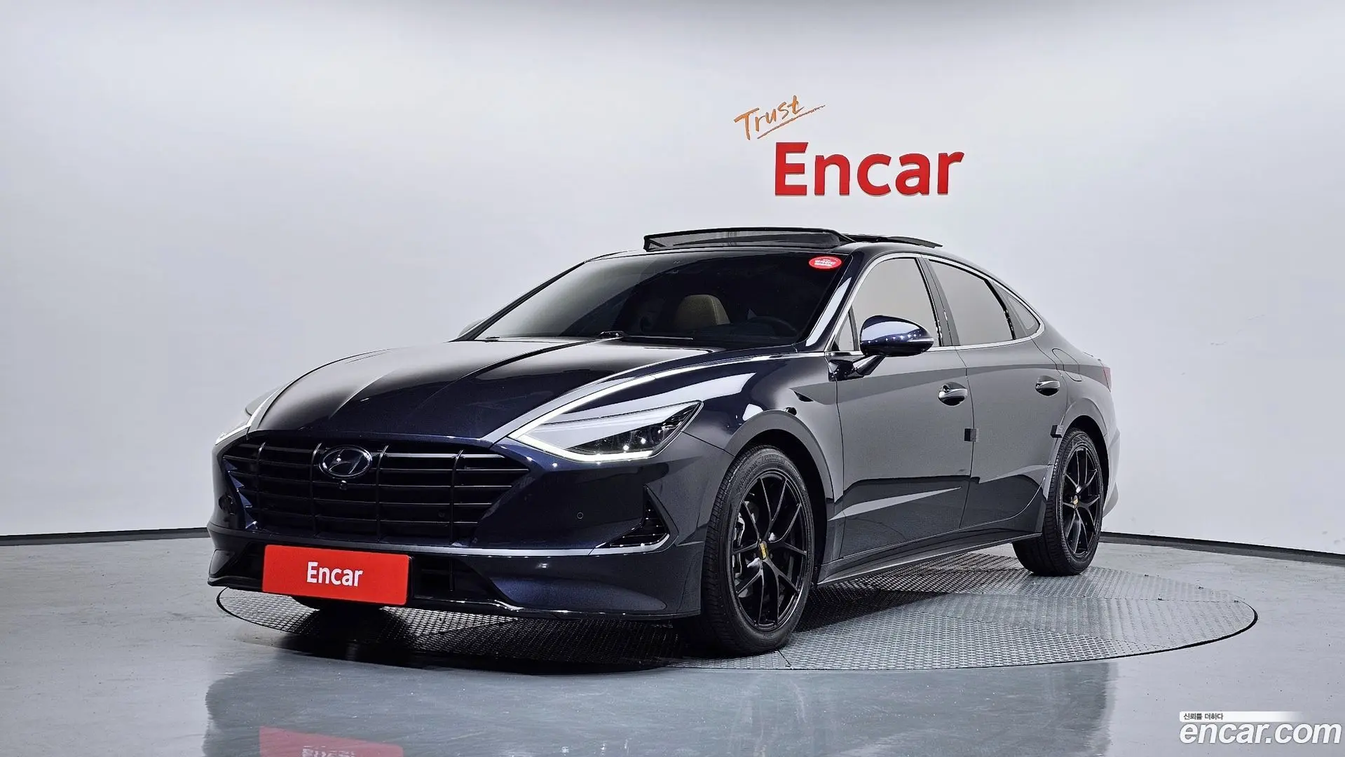 Main__Slider__Photo:Sonata Hyundai 2019.4-0