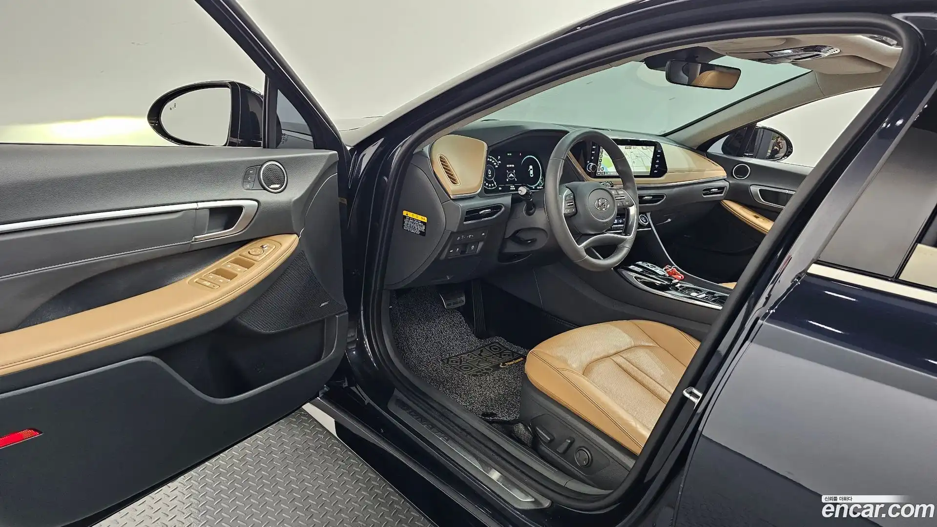 Sonata Hyundai 2019.4-INNER-010