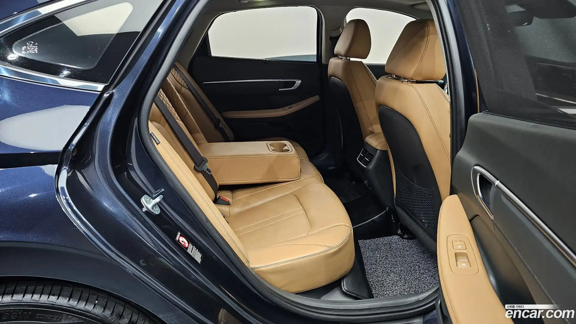 Sonata Hyundai 2019.4-OPTION-015