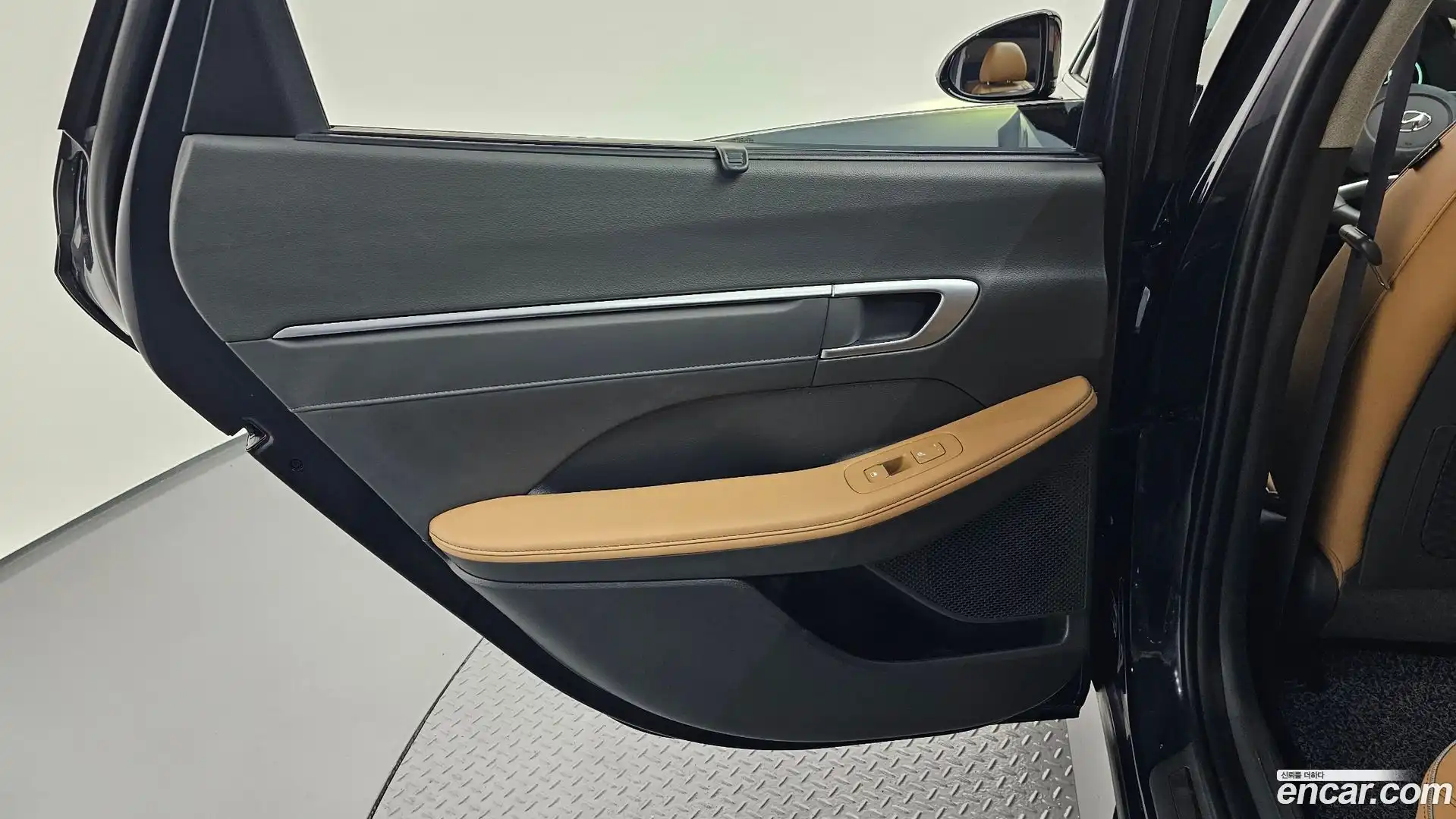 Sonata Hyundai 2019.4-INNER-035