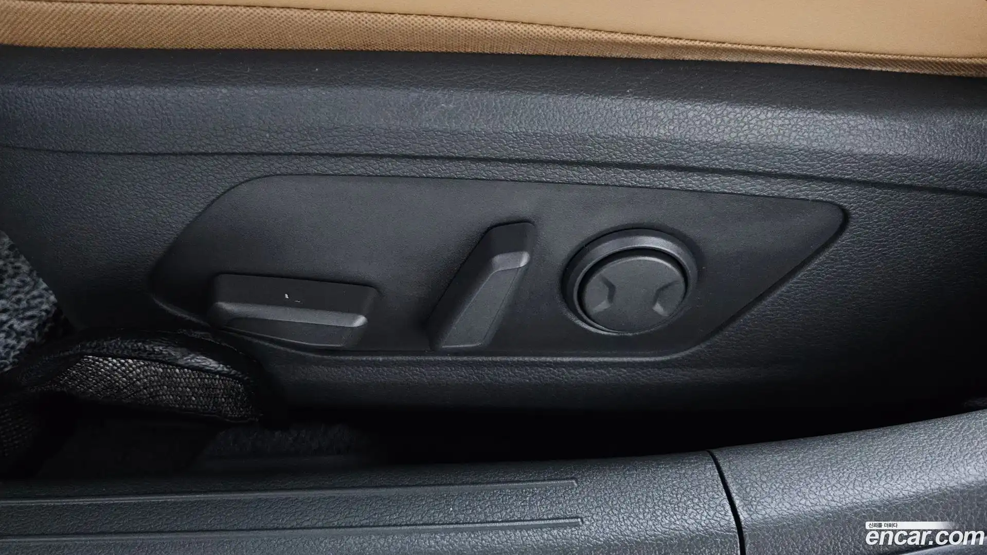 Sonata Hyundai 2019.4-OPTION-045