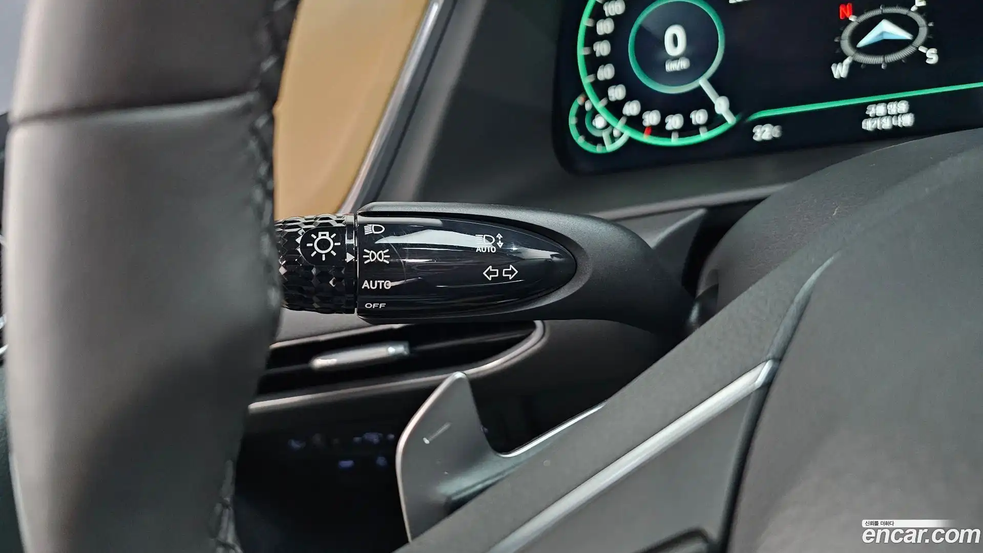 Sonata Hyundai 2019.4-OPTION-051