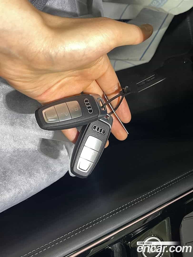 Q3 Audi 2026.6-OPTION-020