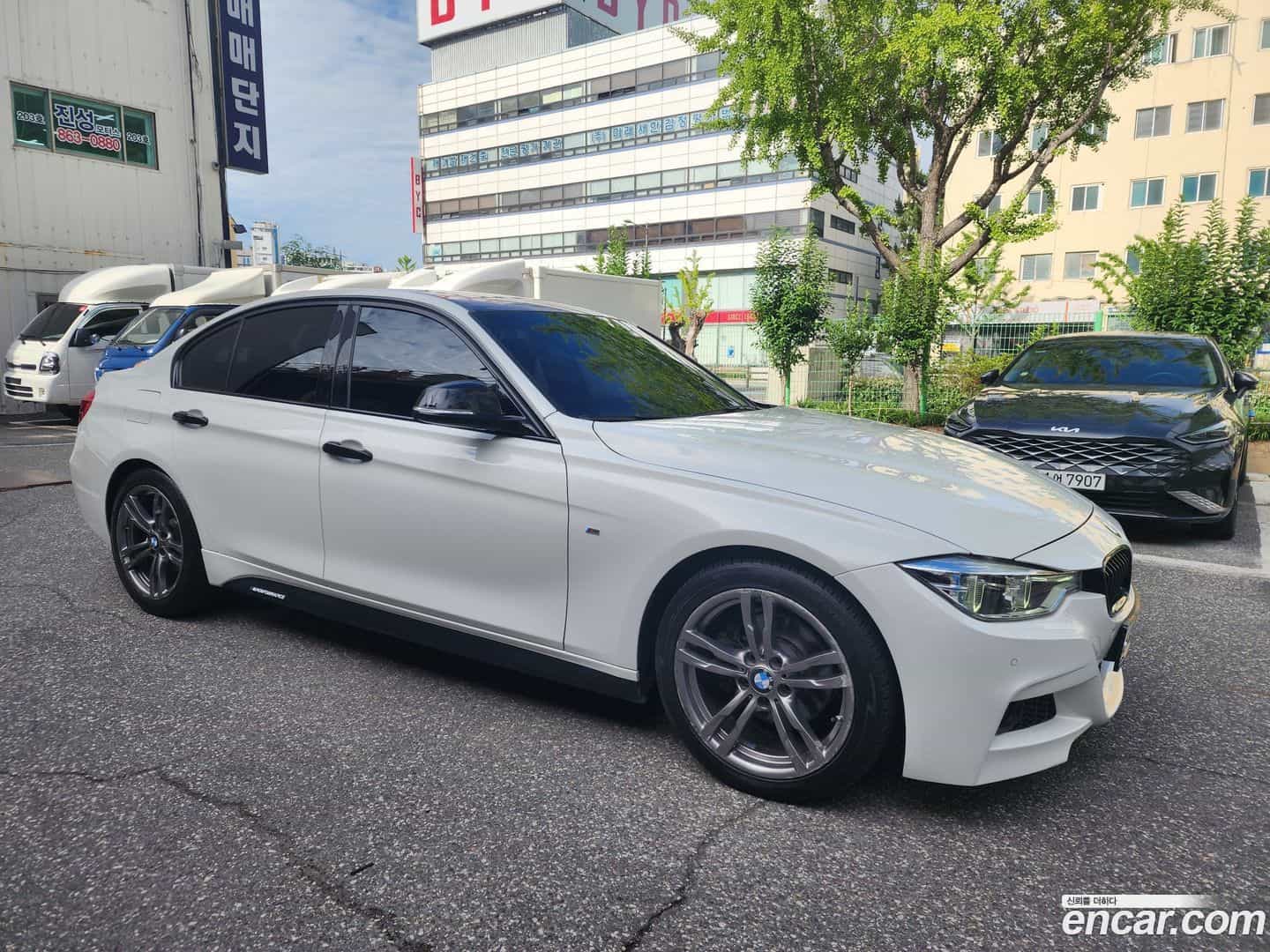 3-Series BMW 2018.1-OUTER-002