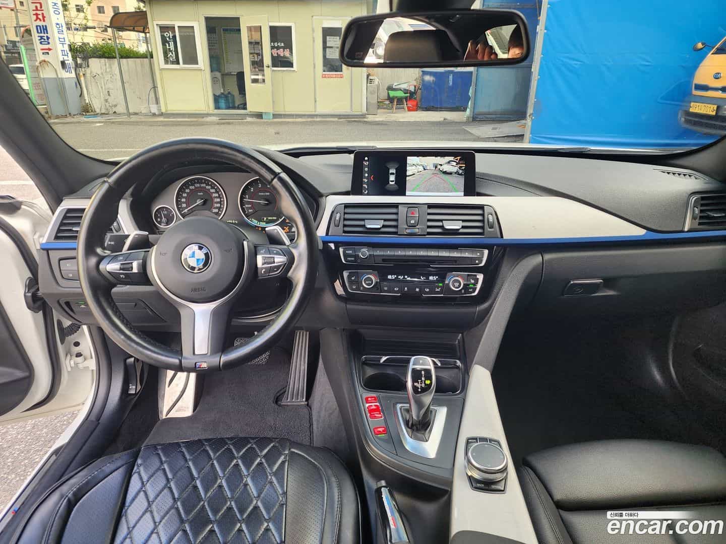 3-Series BMW 2018.1-INNER-009