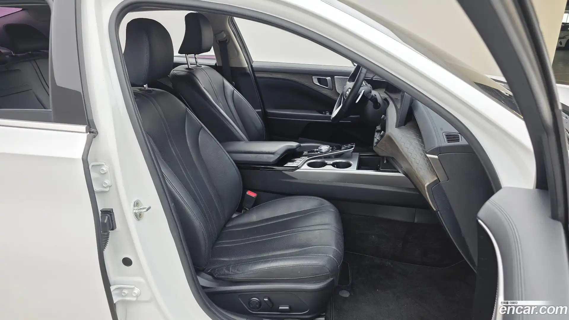 K8 Kia 2021.4-OPTION-015