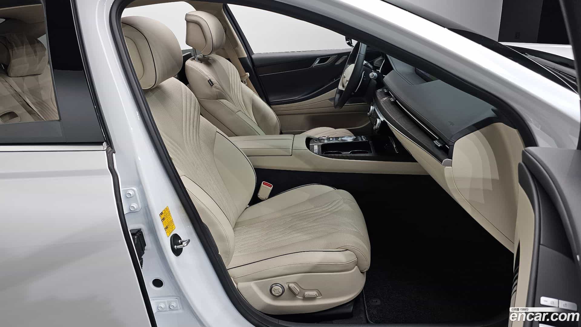 G80 Genesis 2021.3-INNER-036