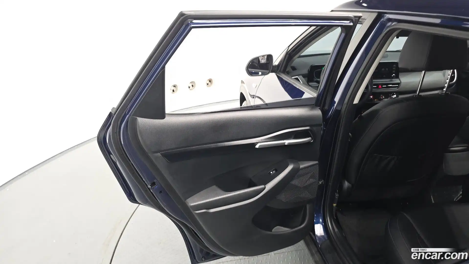 Seltos Kia 2023.5-INNER-035