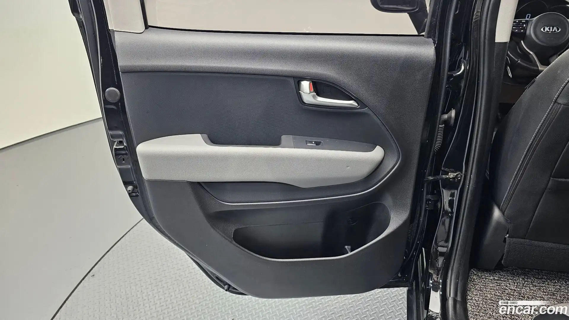 RAY Kia 2021.5-INNER-035