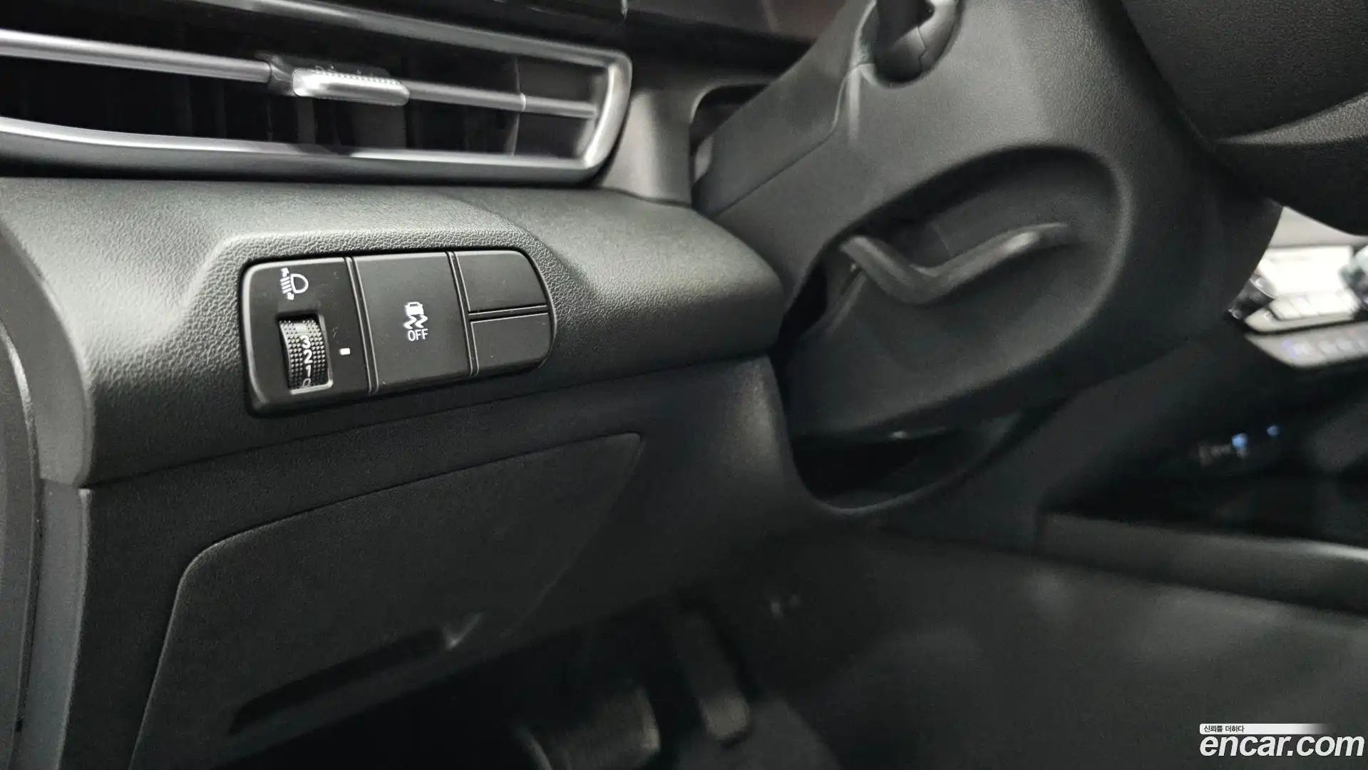 AVANTE Hyundai 2023.5-OPTION-040