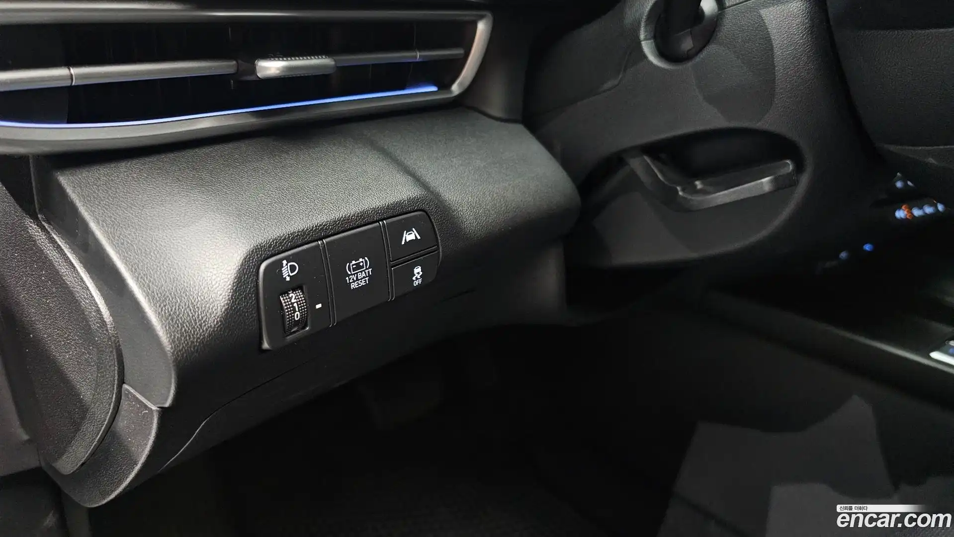 AVANTE Hyundai 2021.5-OPTION-020