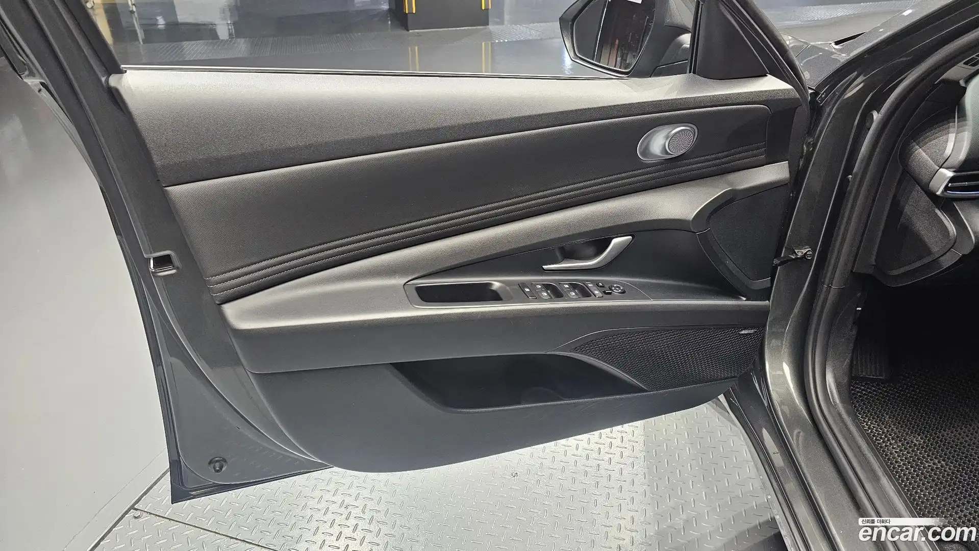 AVANTE Hyundai 2021.5-INNER-034